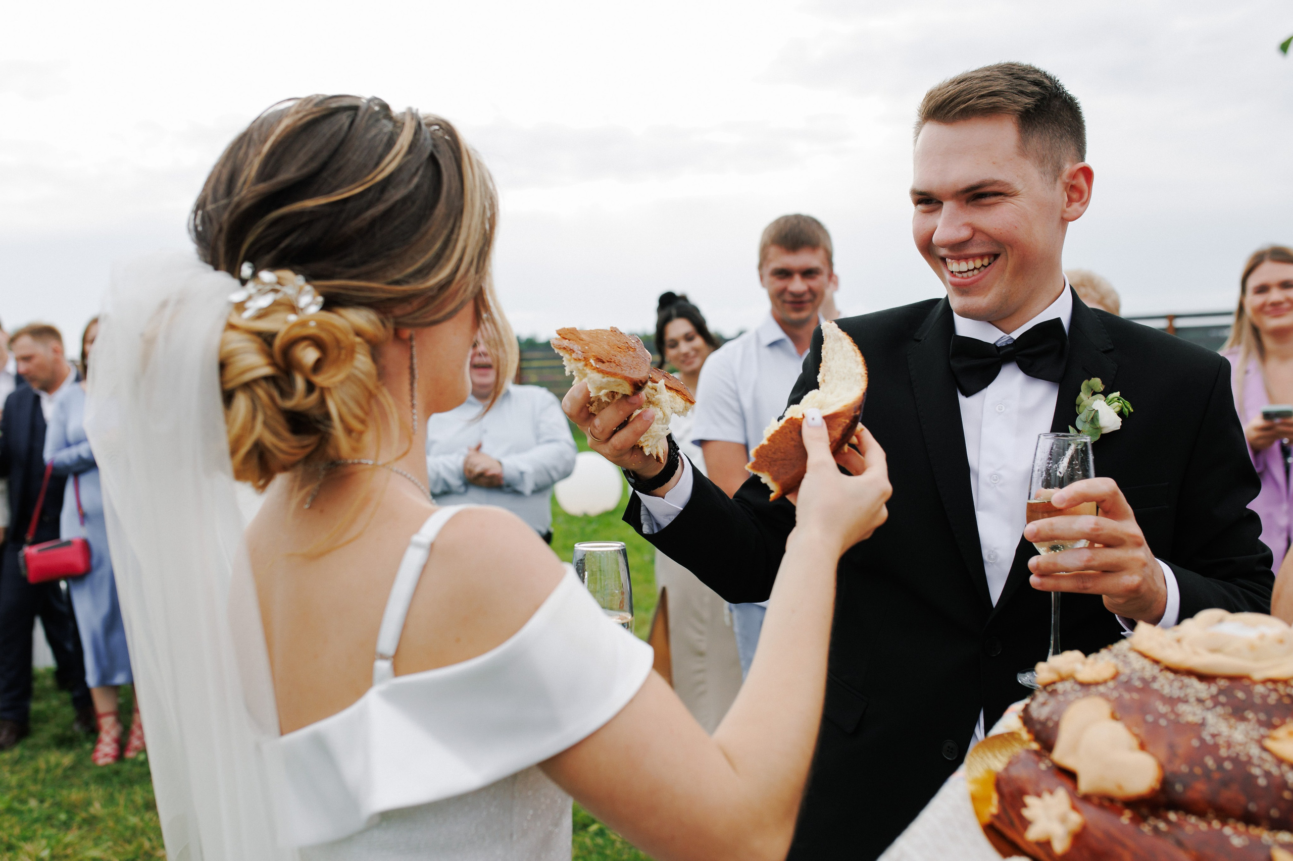 Свадебная фотосессия и банкетная часть в усадьбе СПБ. Свадебный фотограф СПБ