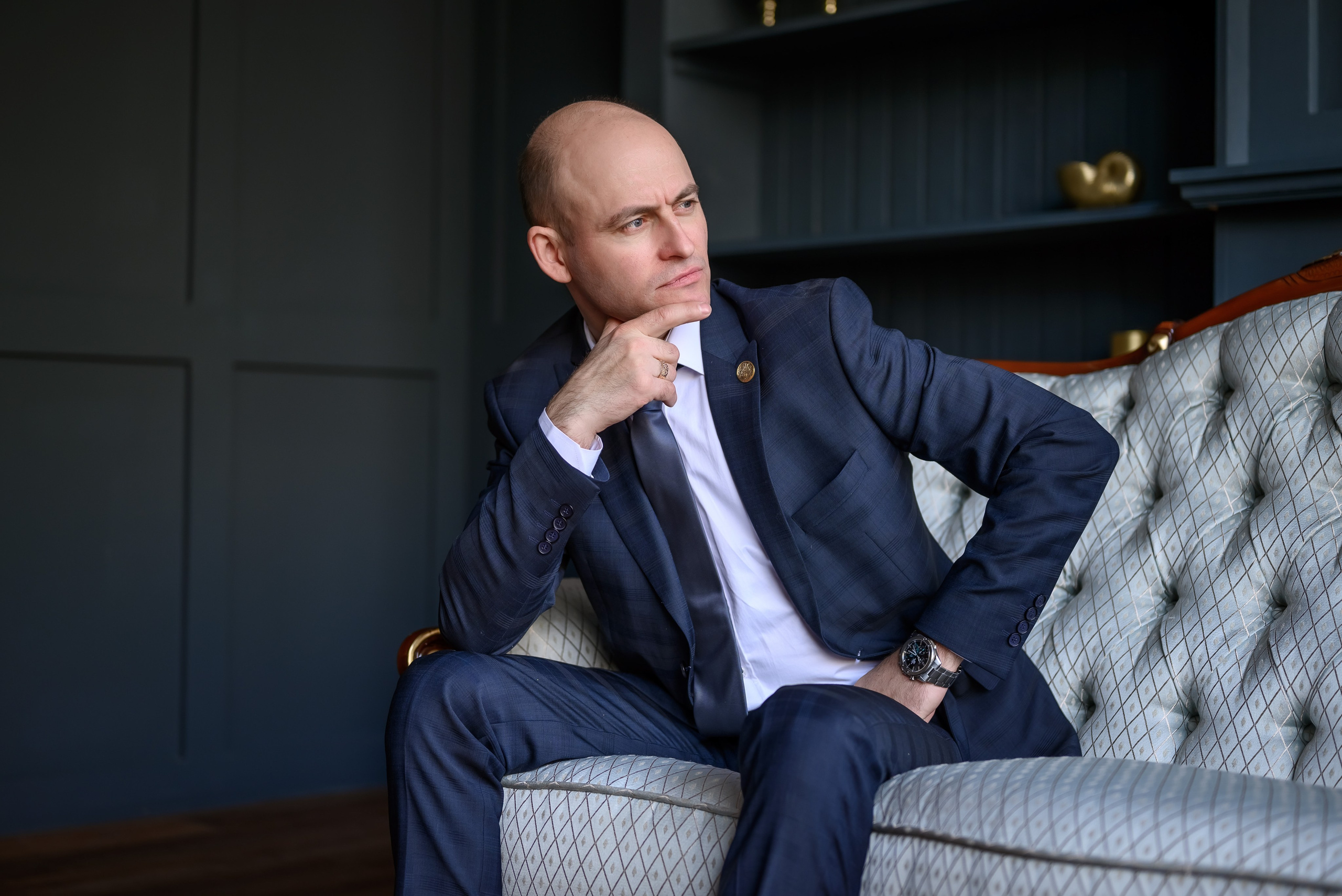 Свадебная фотосессия в залах фотостудии Аврора. Юлия Басня семейный и свадебный фотограф в Донецке