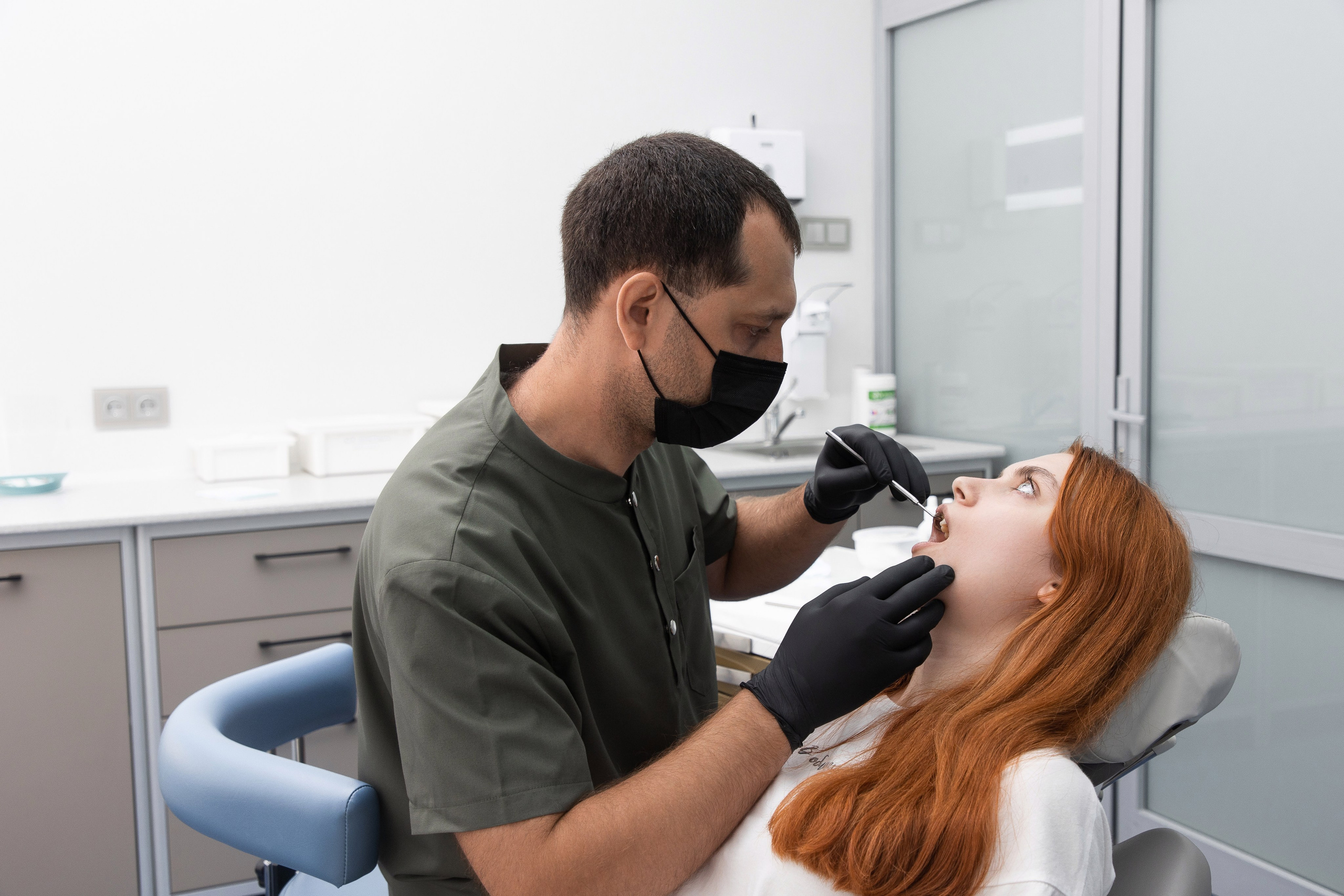 Стоматология Bymax. Фотограф Денис Лесковский (Тюмень)