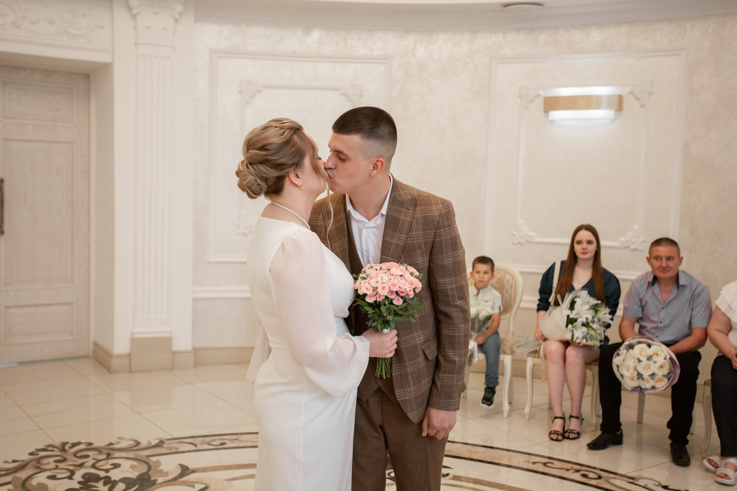 Кирилл & Алена. Свадебный и контент фотограф в Новосибирске Еремин Александр