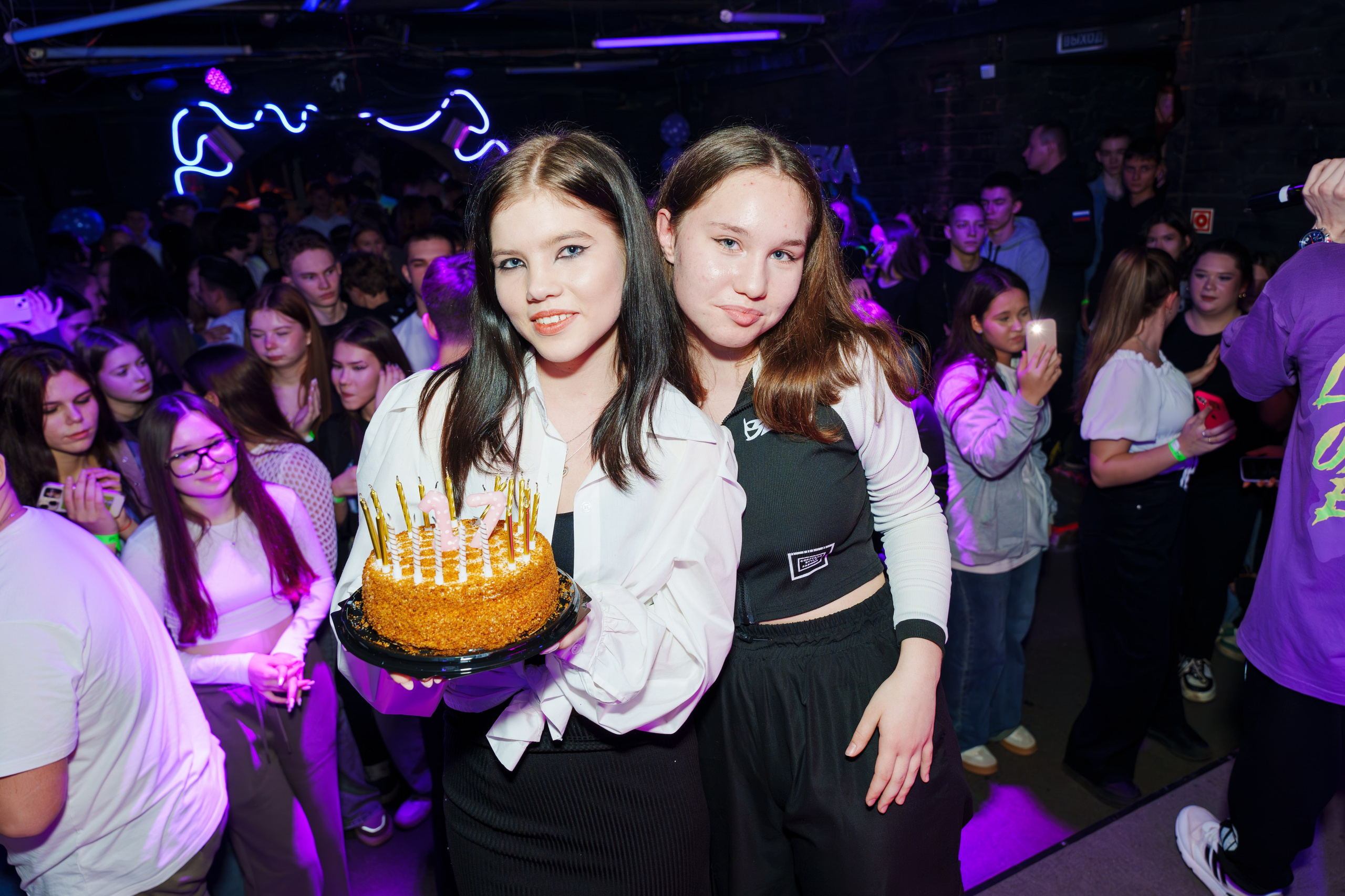 Фотосъёмка в ночных клубах. Фотограф в Казани