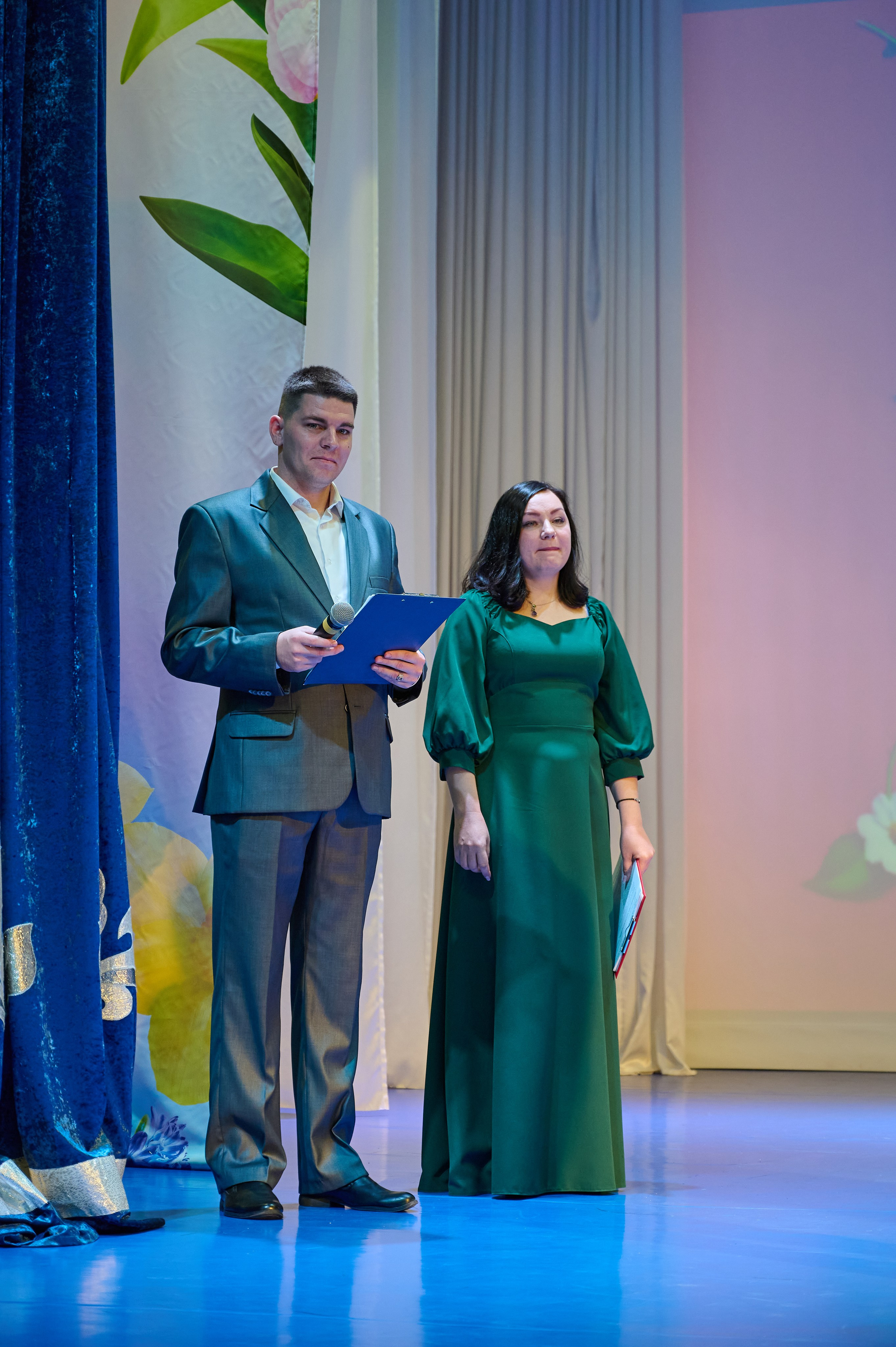 День матери. Марьина роща. Жизнь курорта Кабардинка в фотографиях