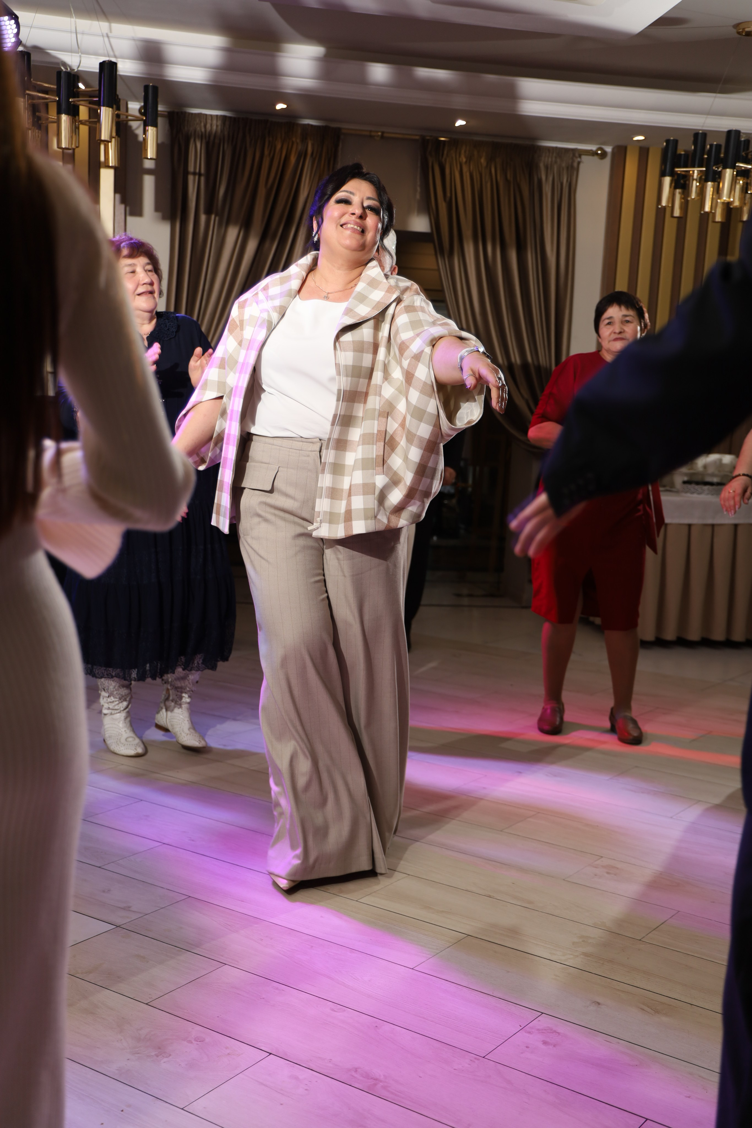 Юбилей Гульнары. Семейный фотограф в Казани Римма Гатауллина