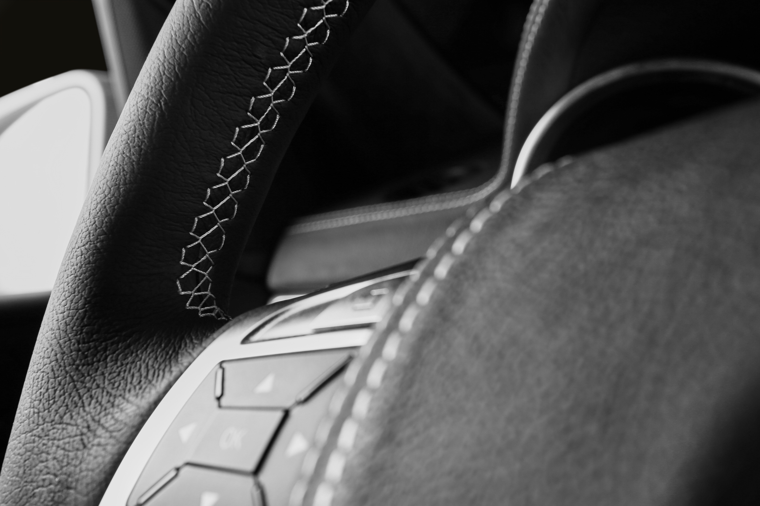 Mercedes ML350 Black. Репортажный фотограф и ретушер в Москве Наталья Алексеева