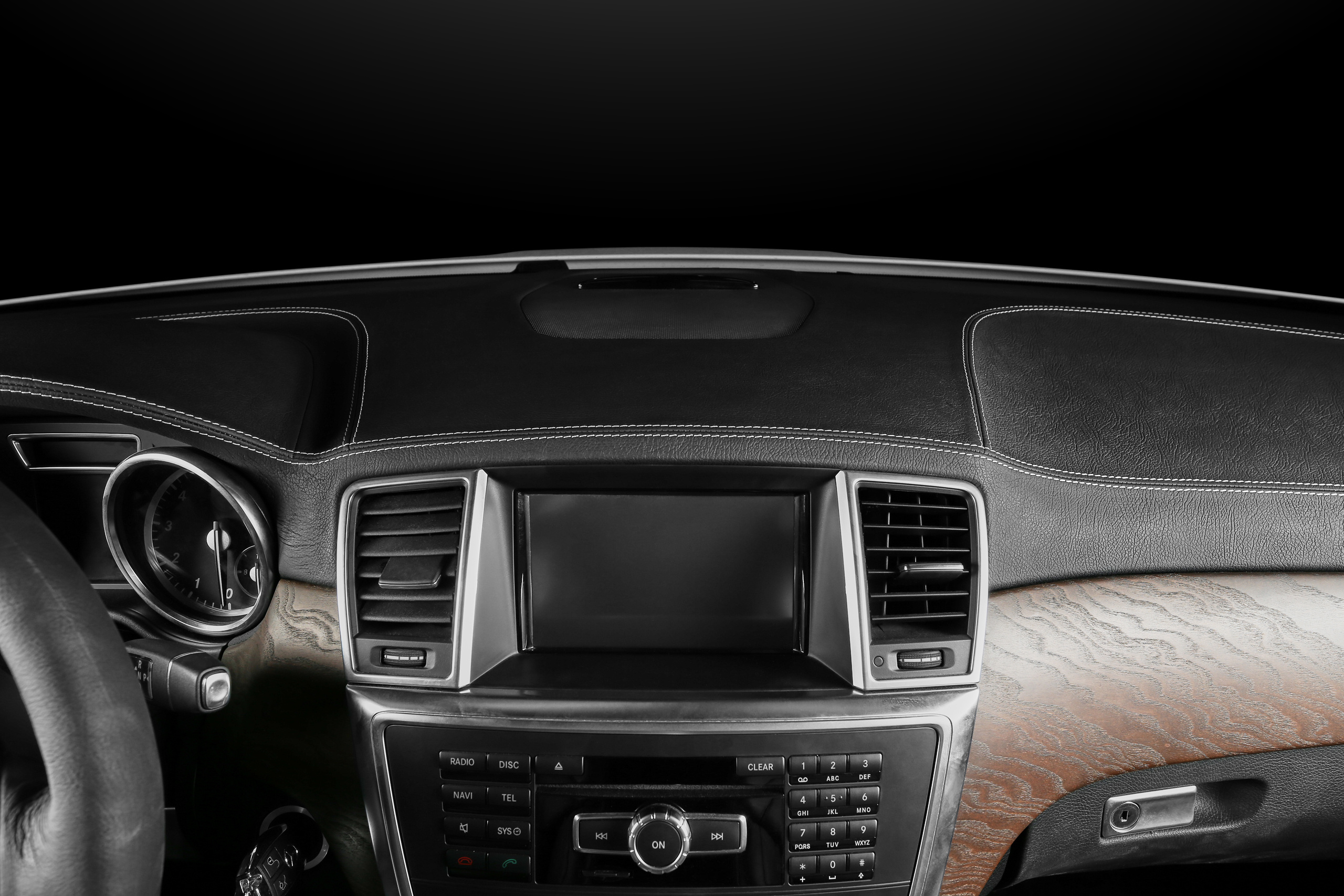 Mercedes ML350 Black. Репортажный фотограф и ретушер в Москве Наталья Алексеева