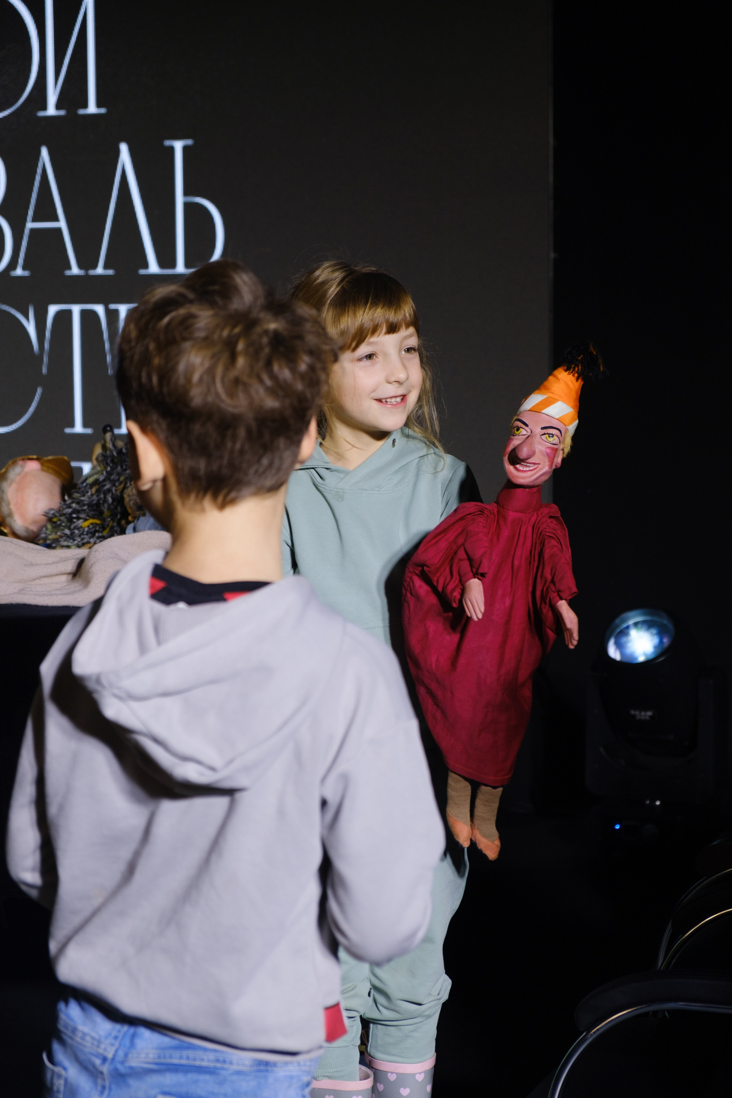 Новогодний репортаж из парка «Новый Херсонес» | Фотограф Илья Желдак. Профессиональная фотосъемка в Крыму. Натуральные эмоции и живые кадры. Забронируйте дату прямо сейчас!