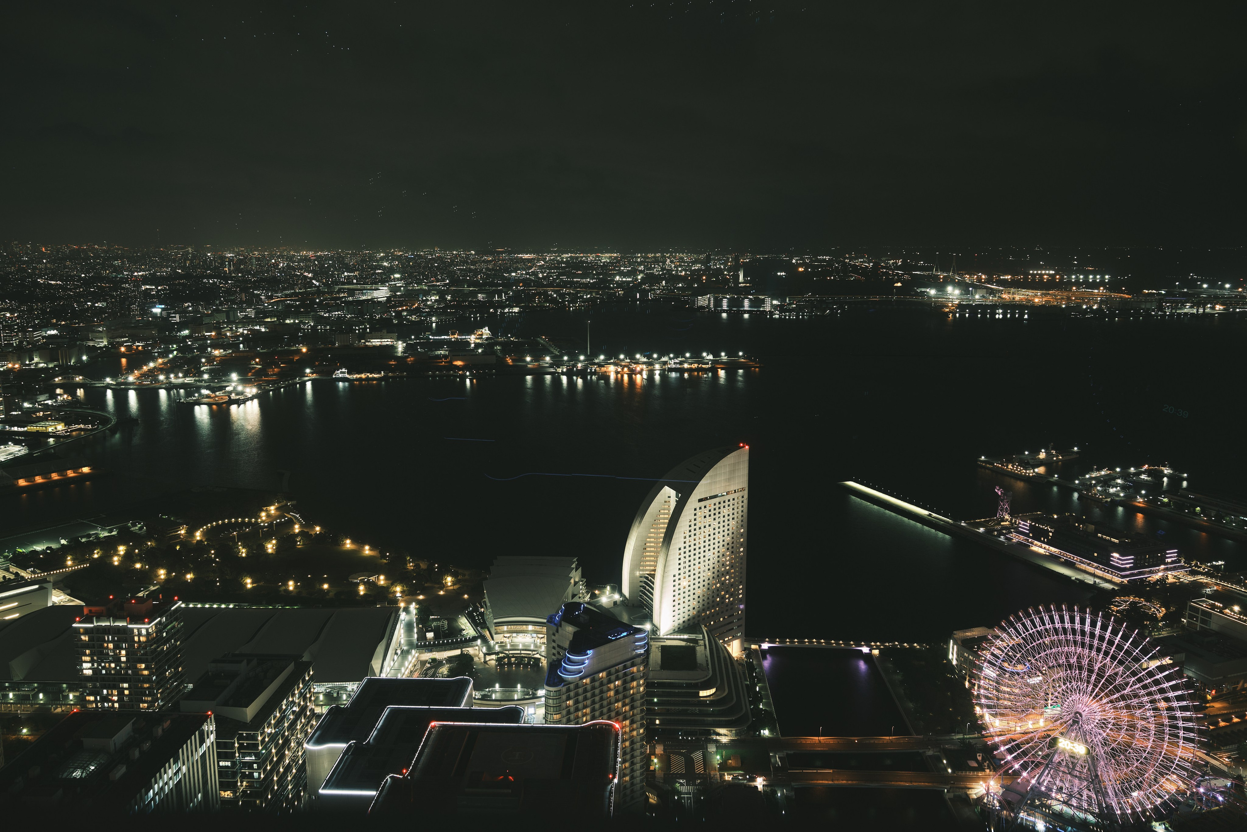 Yokohama Landmark Tower, префектура Канагава, Япония