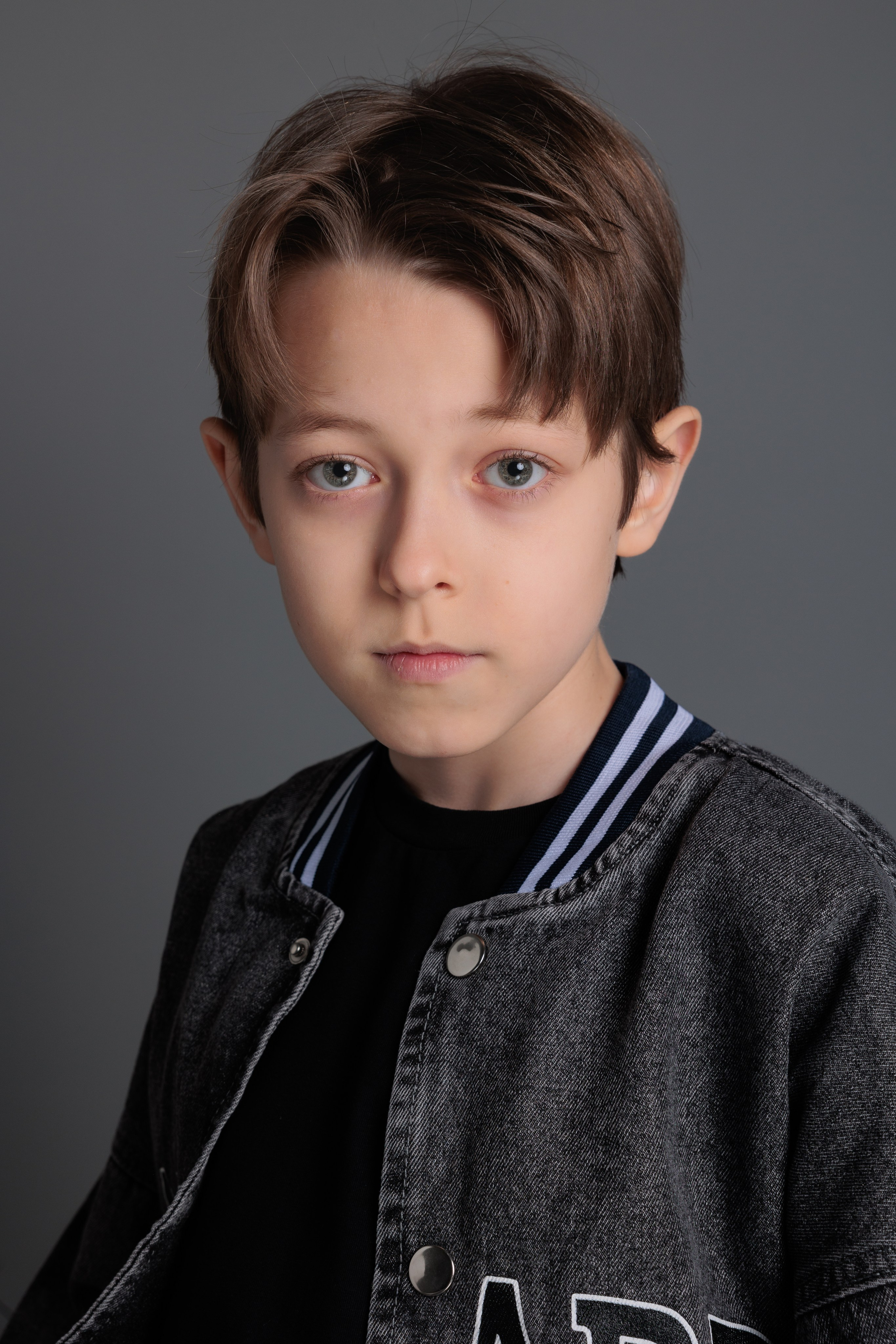 ЛЁША. Я фотограф из Москвы к Вашим услугам