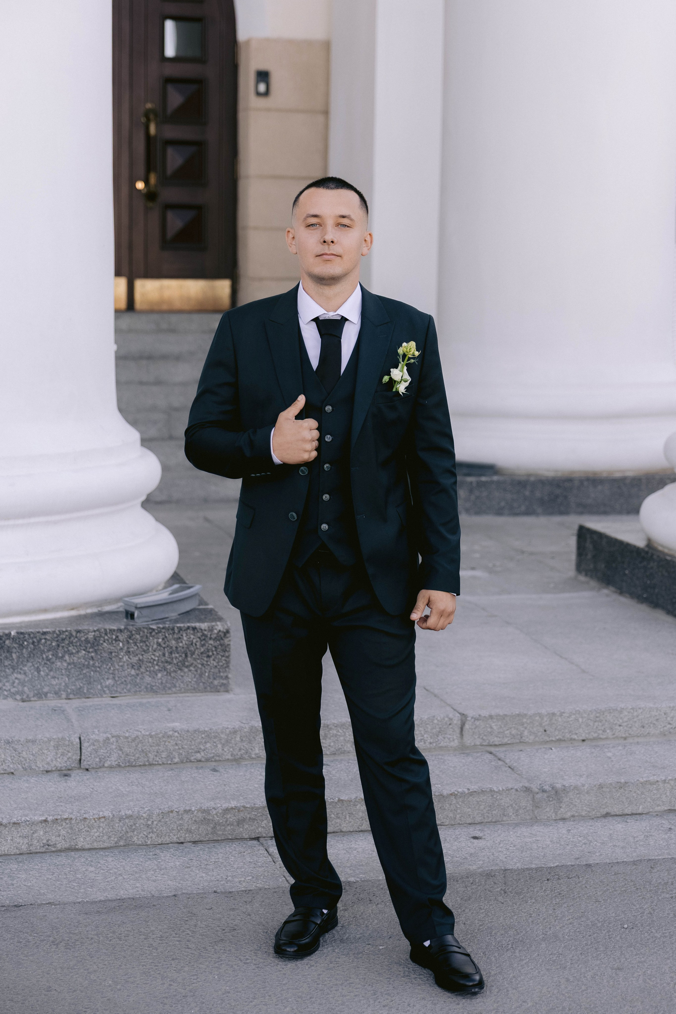 Ангелина, Ефим (прогулка после ЗАГСа). Фотограф в Волгограде Кристина Прохоренко