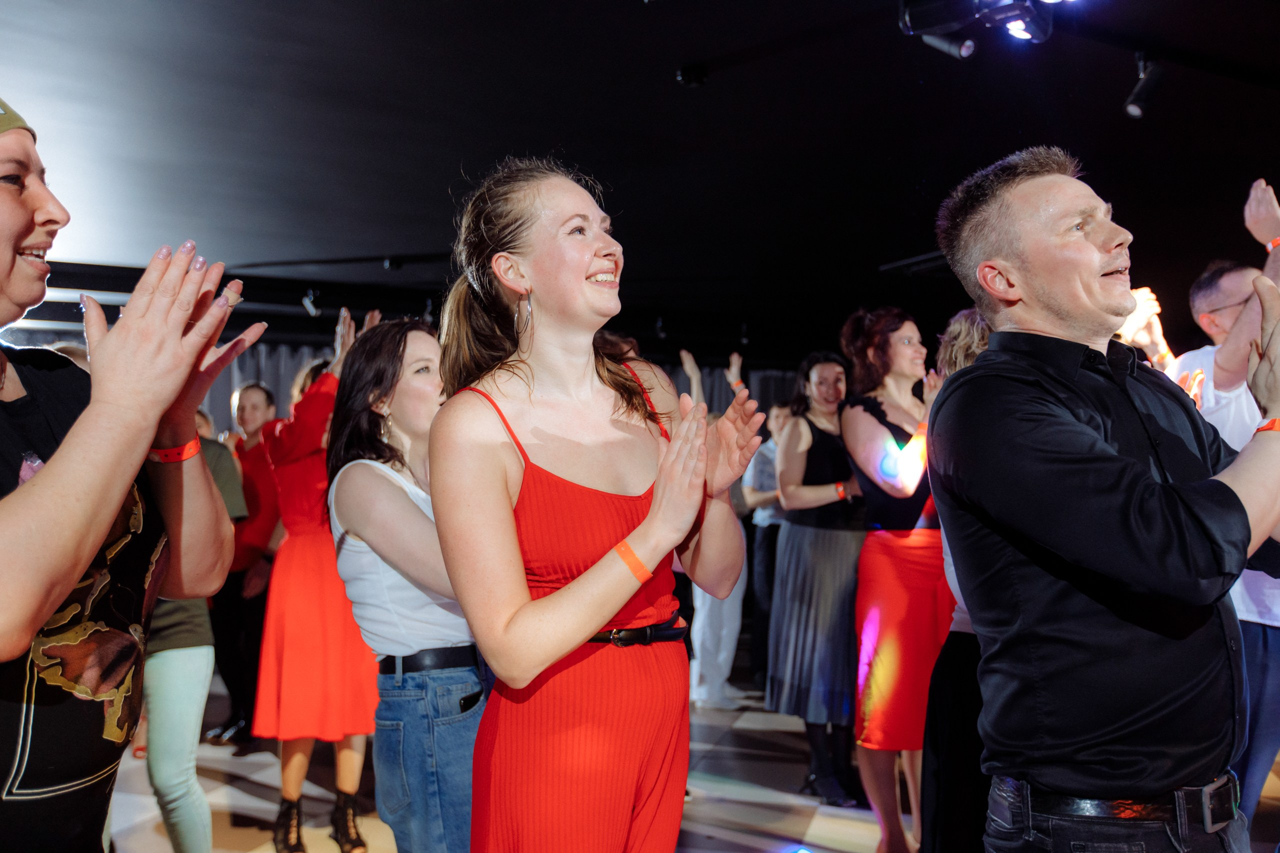 ISALSА. Вечеринка в школе танцев. Свадебный фотограф в Ярославле Анастасия Архипова