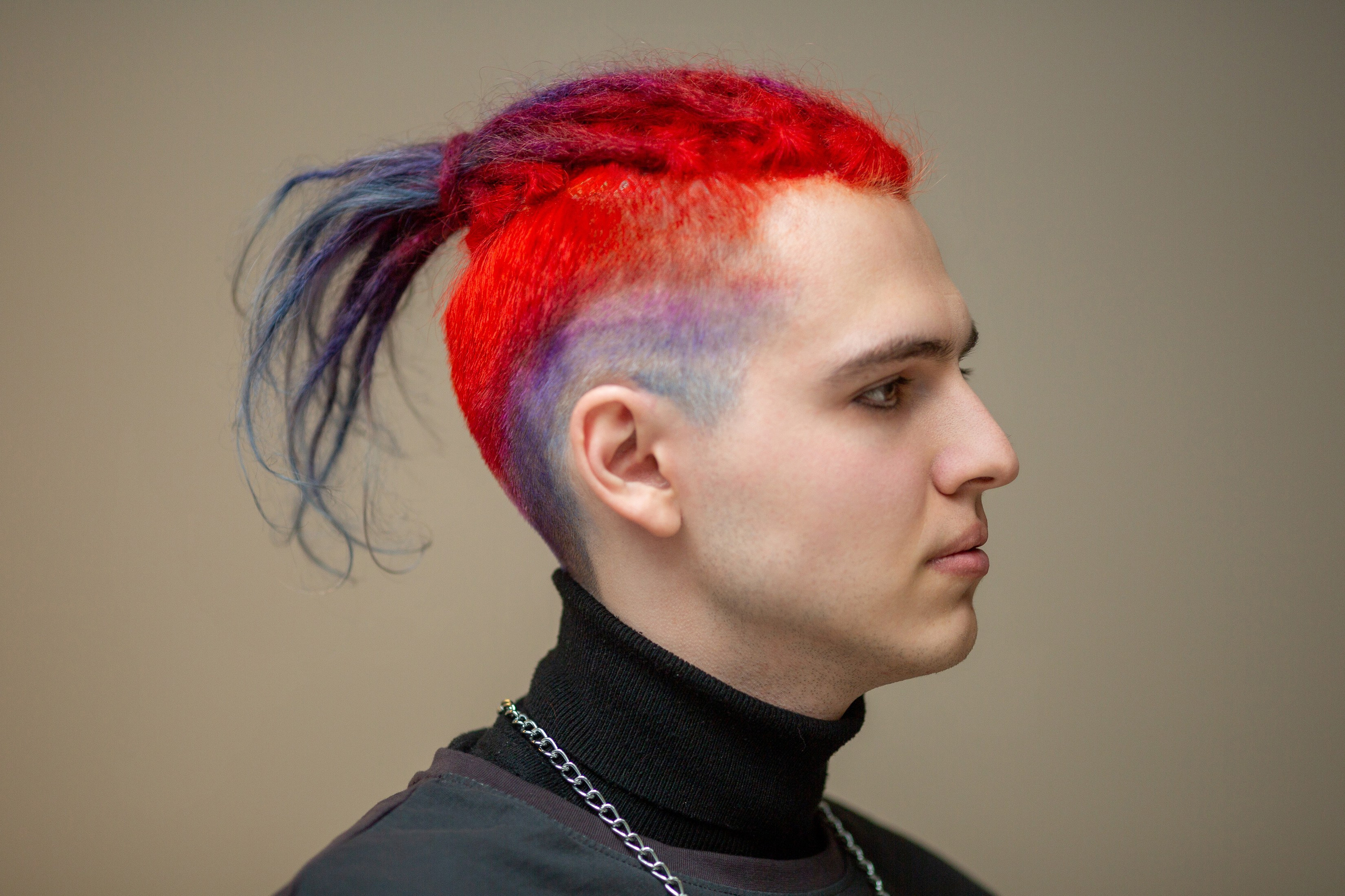 МУЖСКОЙ ПОРТРЕТ. Фотограф для маркетплейсов Михаил Бове