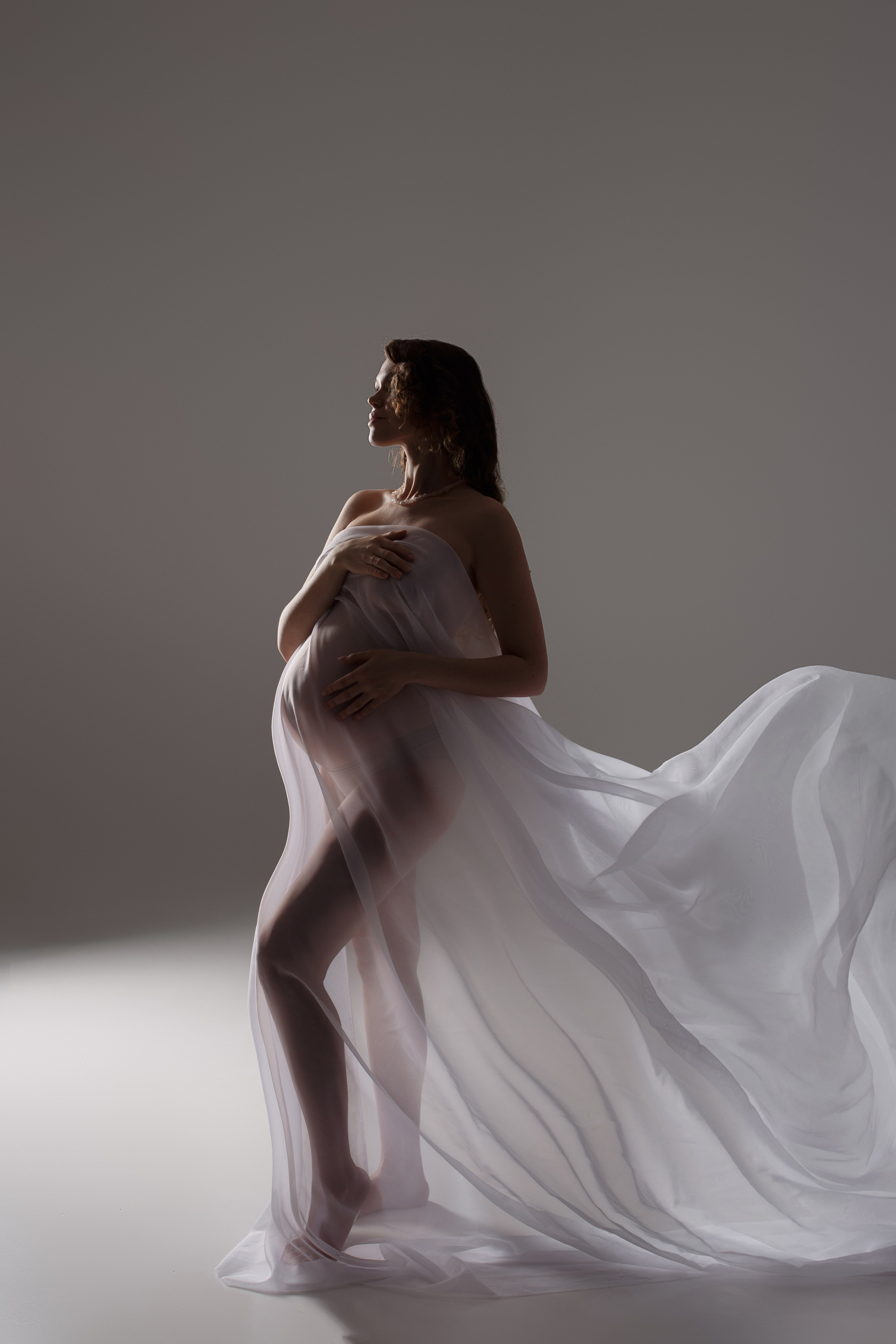 Ткани. Фотограф беременности в Екатеринбурге Гришина Анастасия