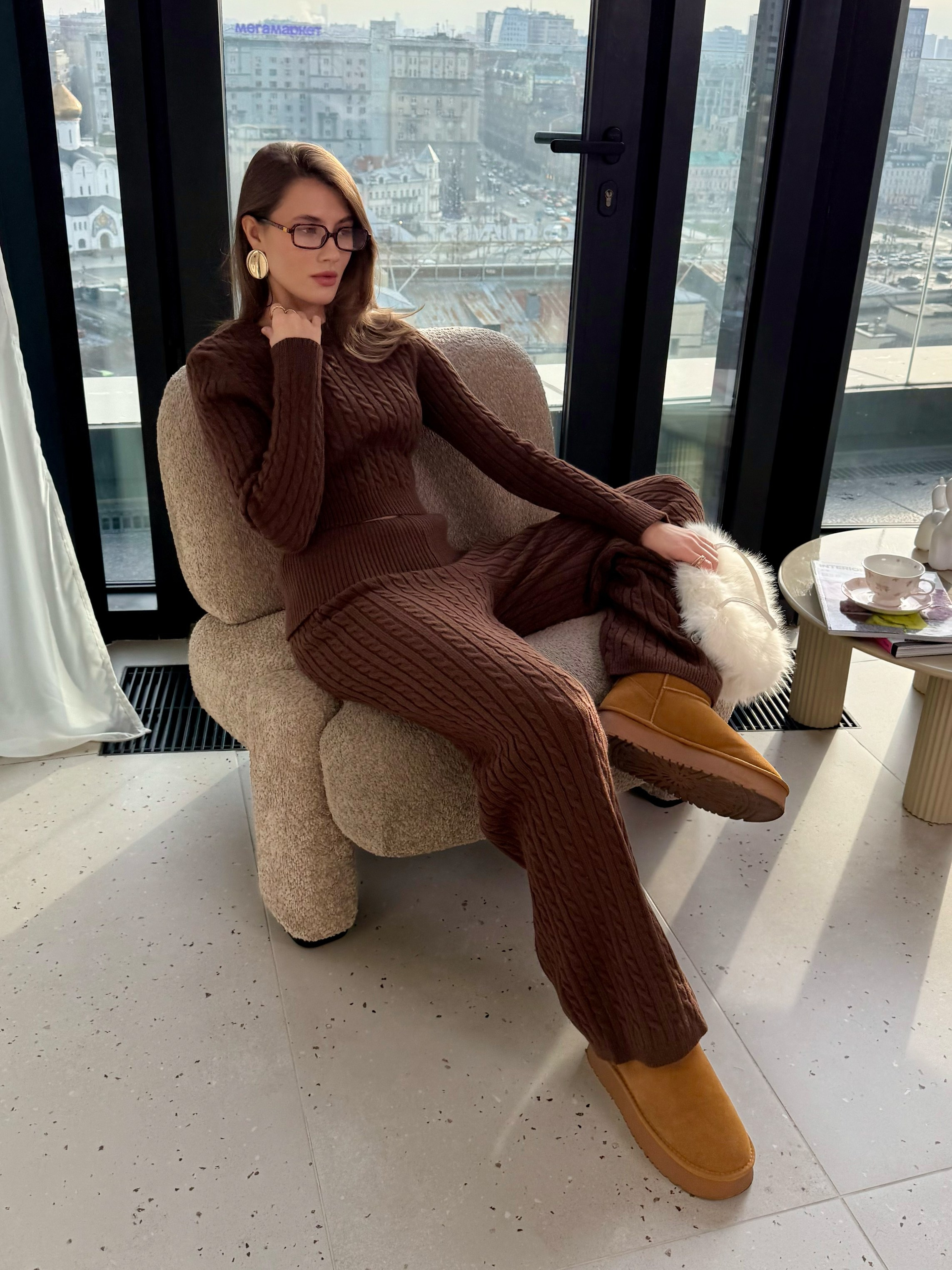 Mob.content. 595 Production