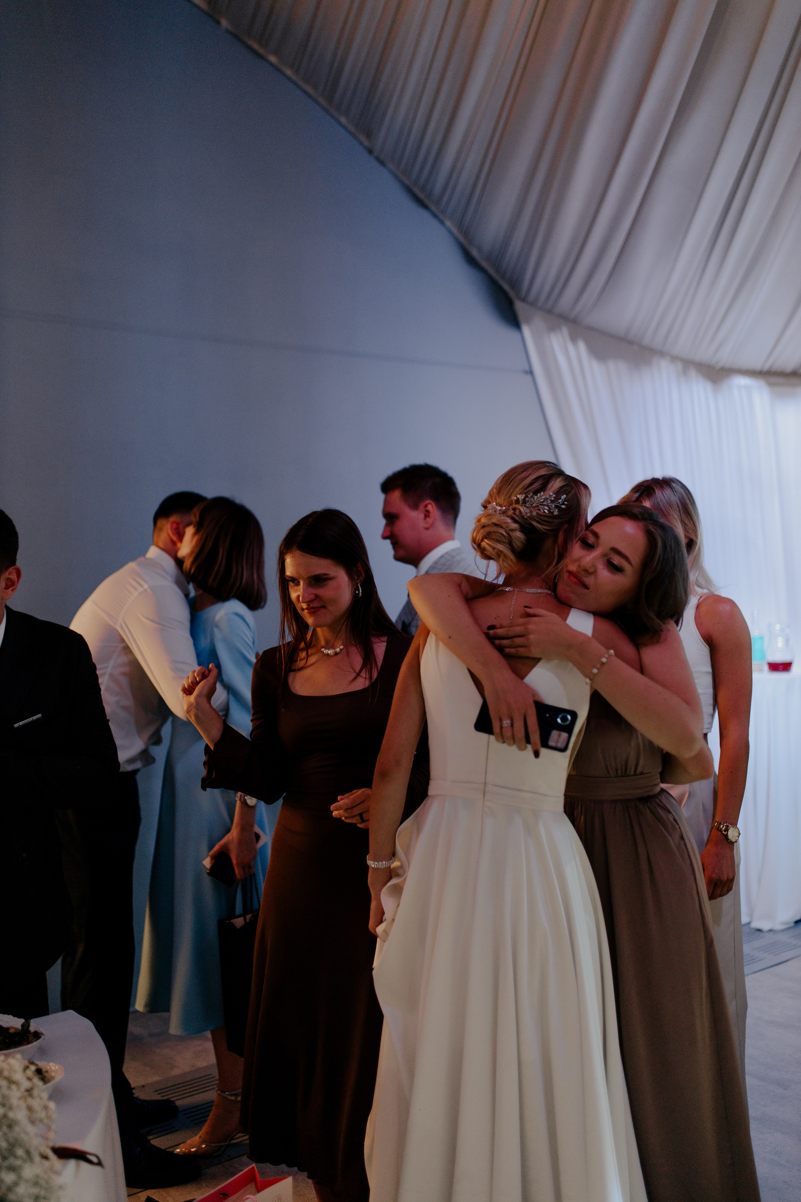 В объятиях. Фотограф в Санкт-Петербурге Лиза Семченкова