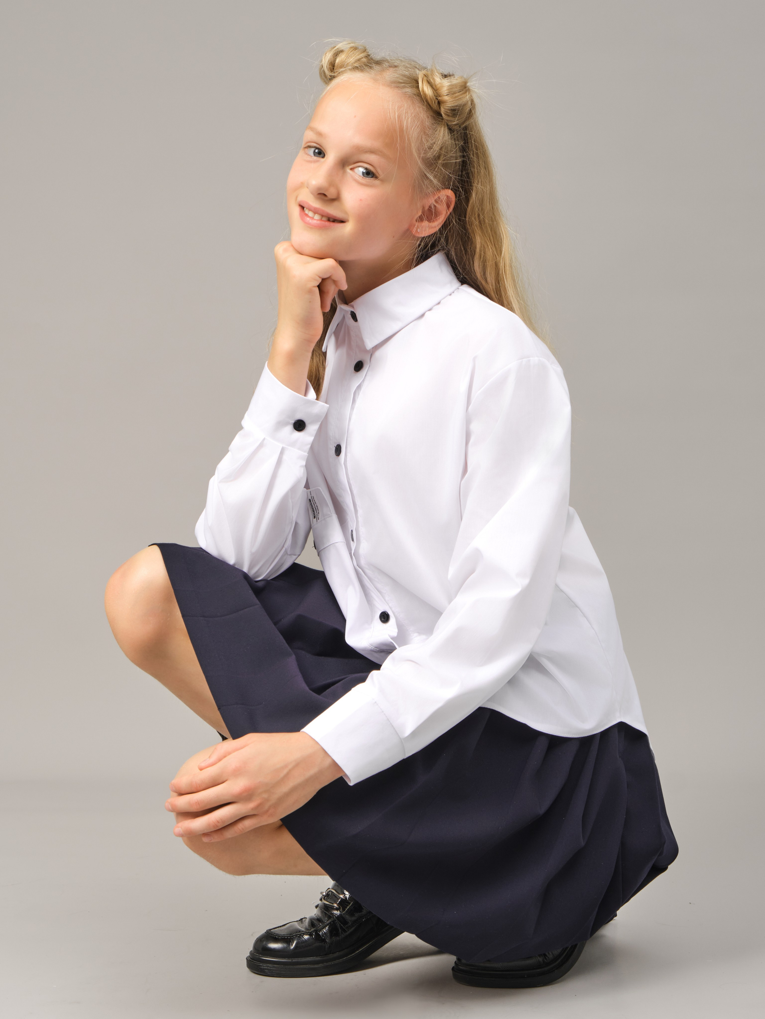 Школьная форма. Фотостудия для Wildberries Ozon