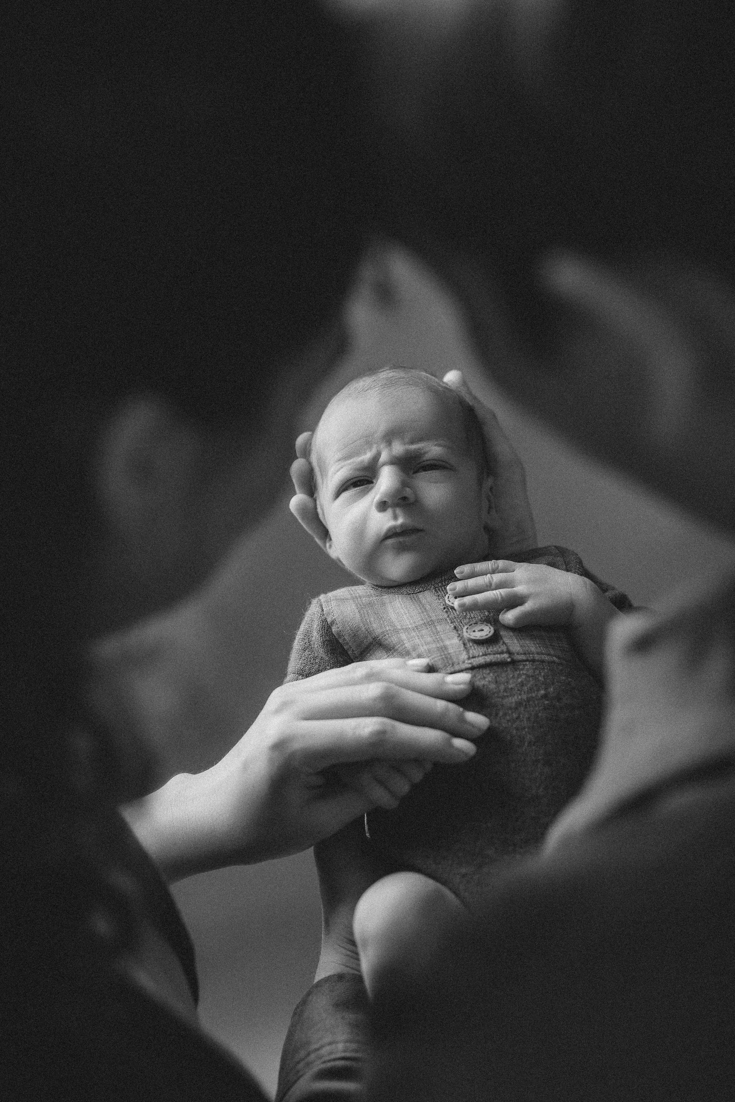 ЧБ и МАКРО-КАДРЫ. Детский, семейный и фотограф новорождённых в Ярославле Анна Салова