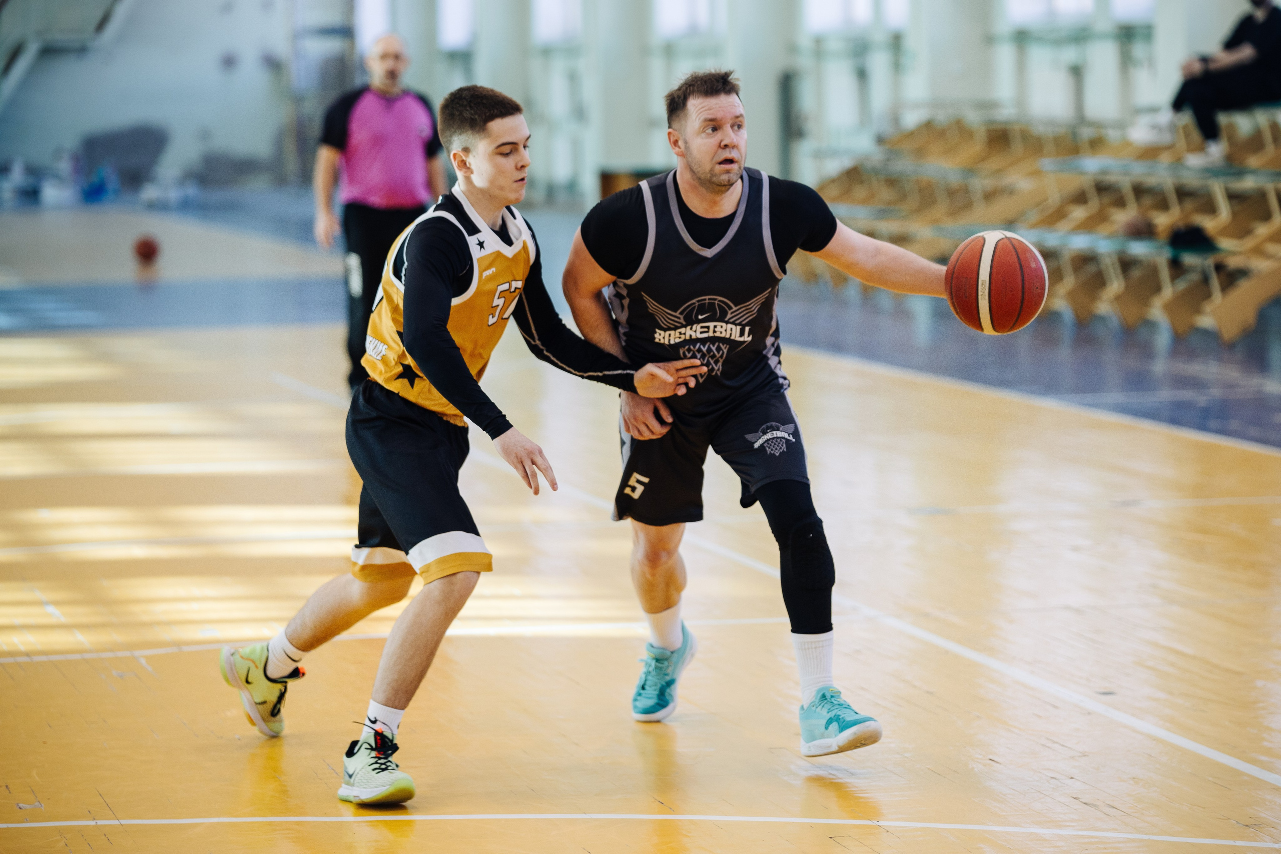 Любительский Чемпионат Магнитогорска по баскетболу // 09.02.25. Денис Прохоров Фотограф в г. Магнитогорск