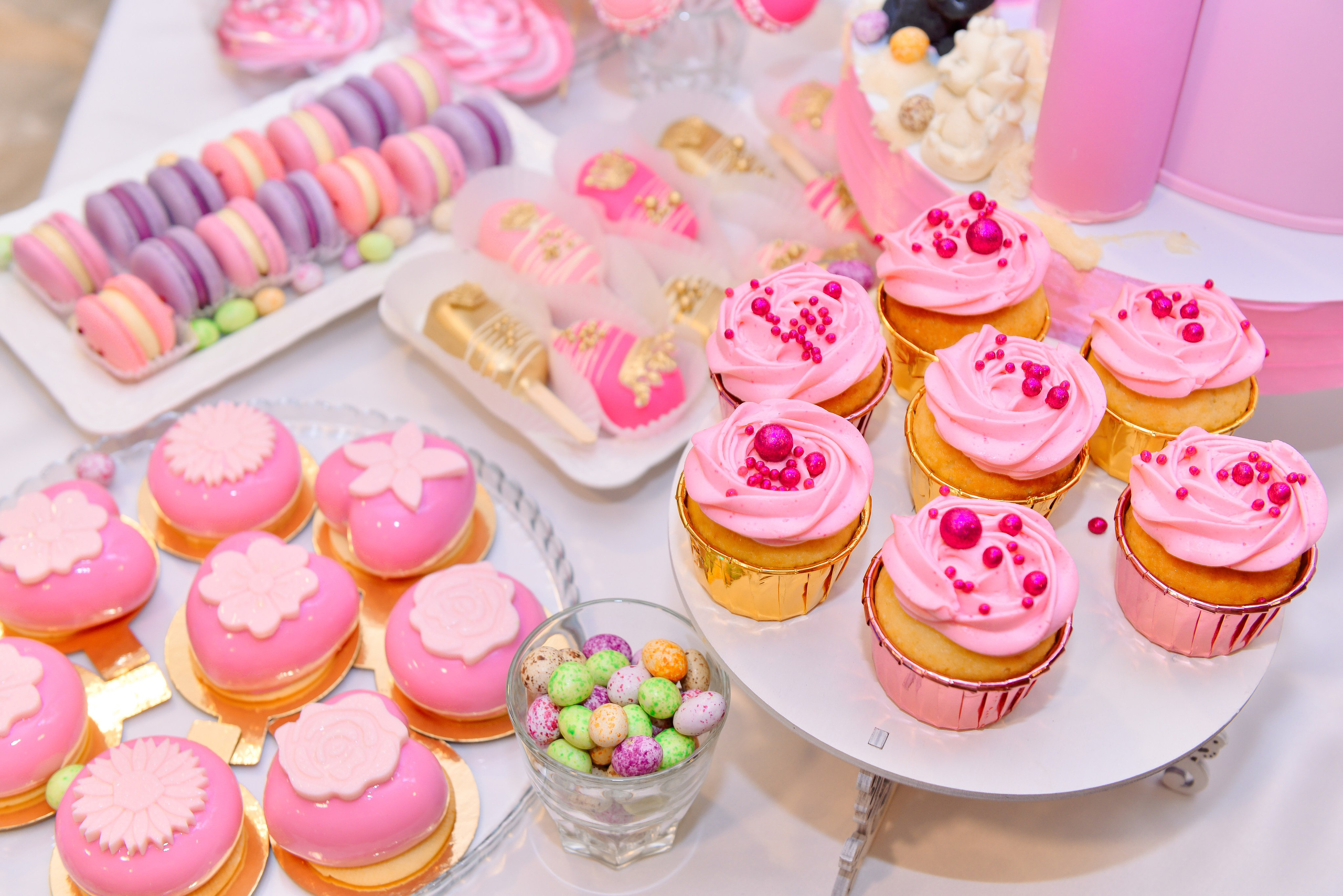 Дни рождения и корпоративы. Свадебный фотограф в Крыму