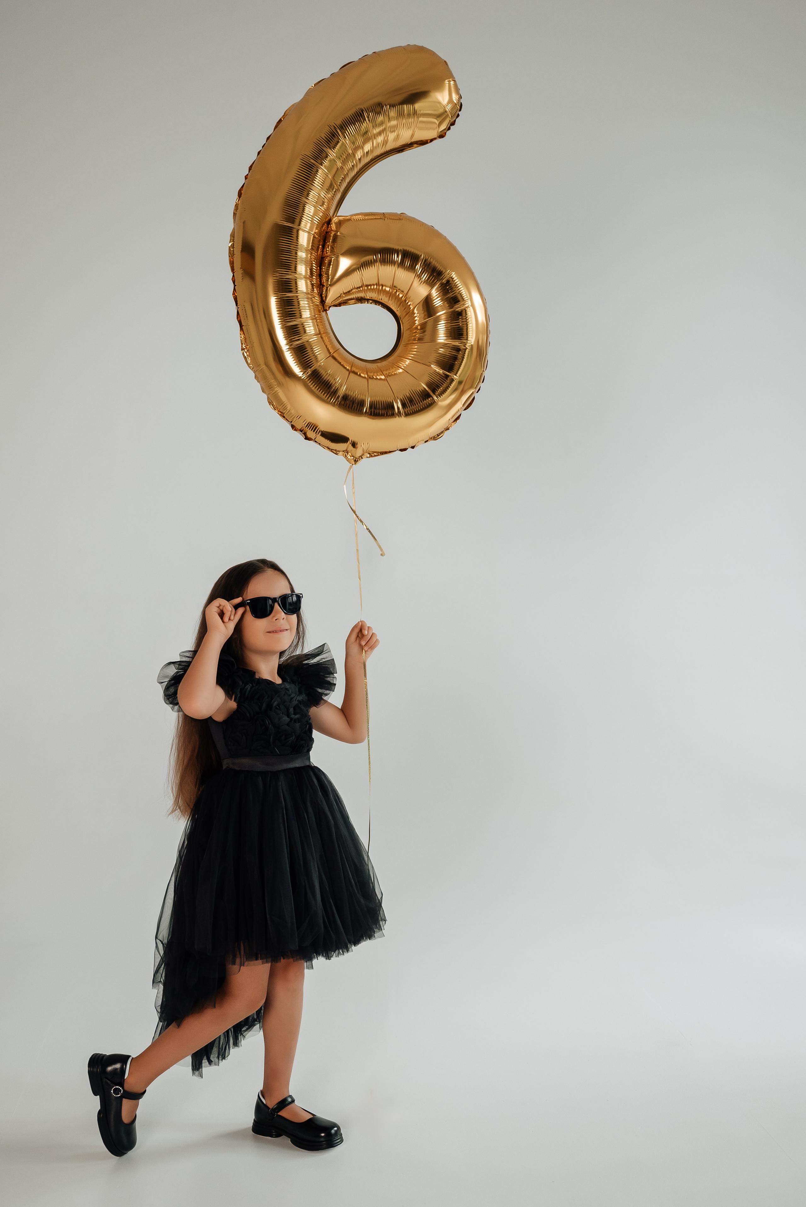 Детская фотосессия ко дню рождения. Семейный и детский фотограф Кущ Наташа