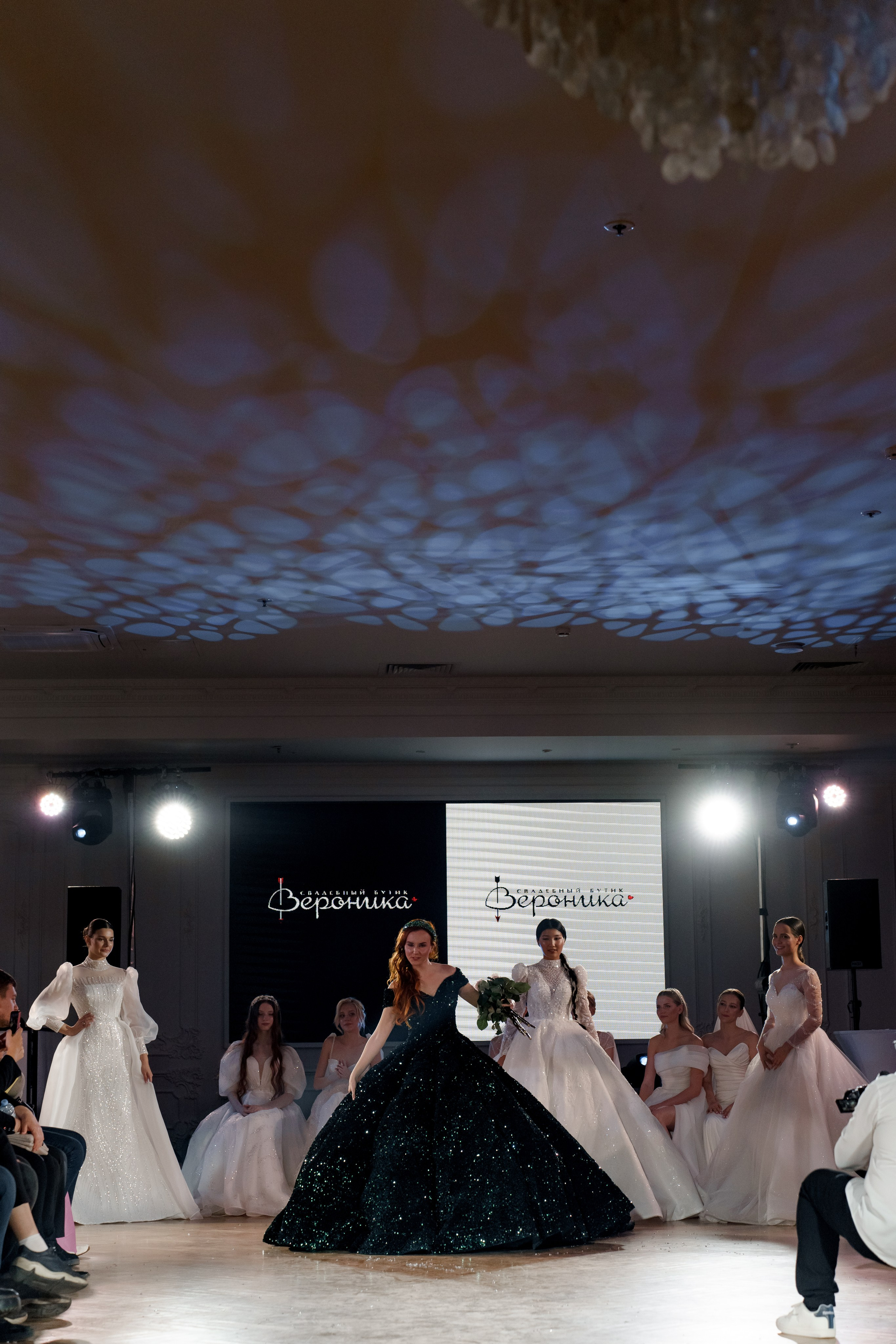 Выставка свадебных специалистов «Свадьба на 1000%». Свадебный фотограф в Санкт-Петербурге