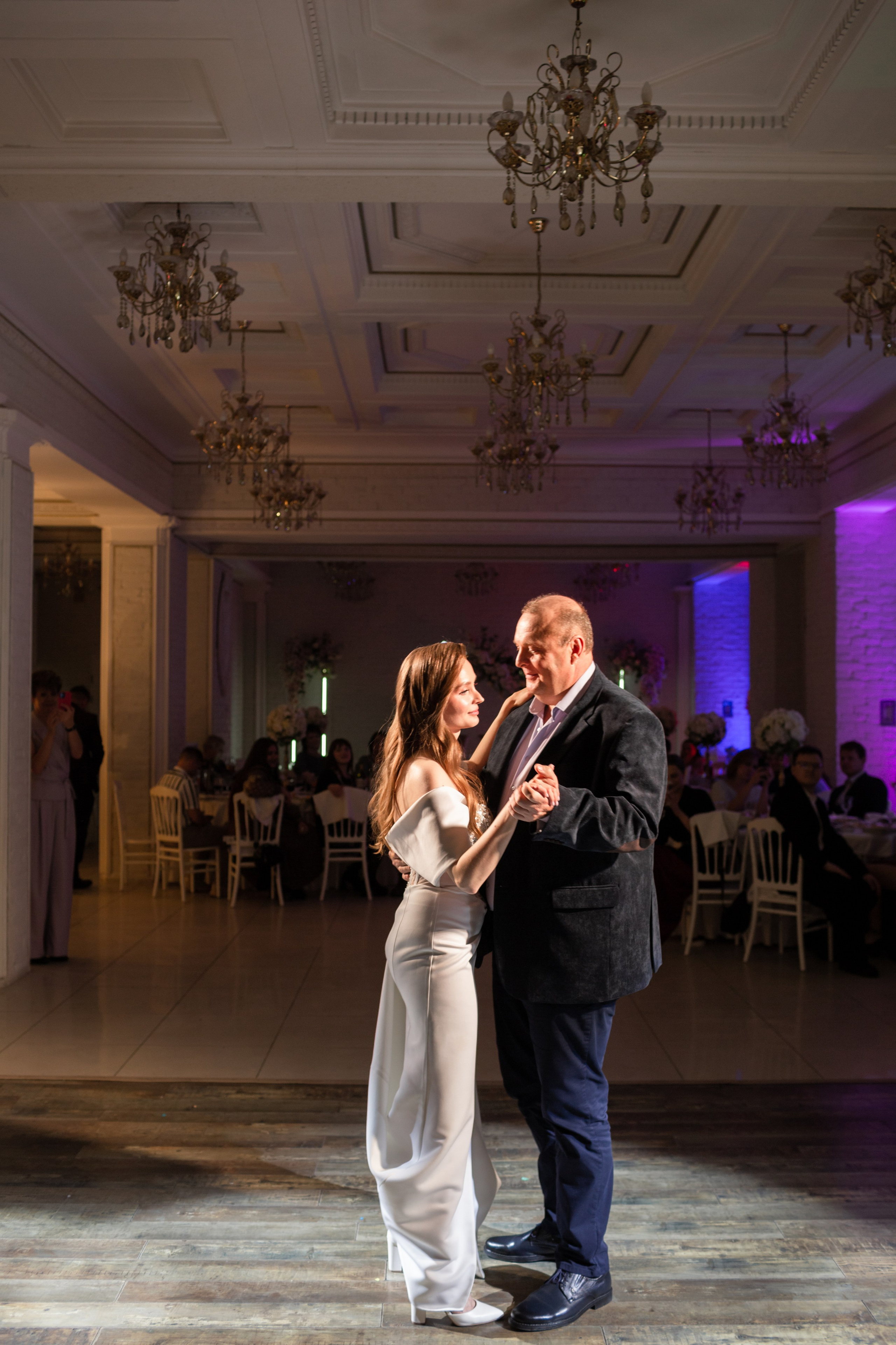 Свадьба в Петербурге в сентябре. Свадебный фотограф Кирилл Белый