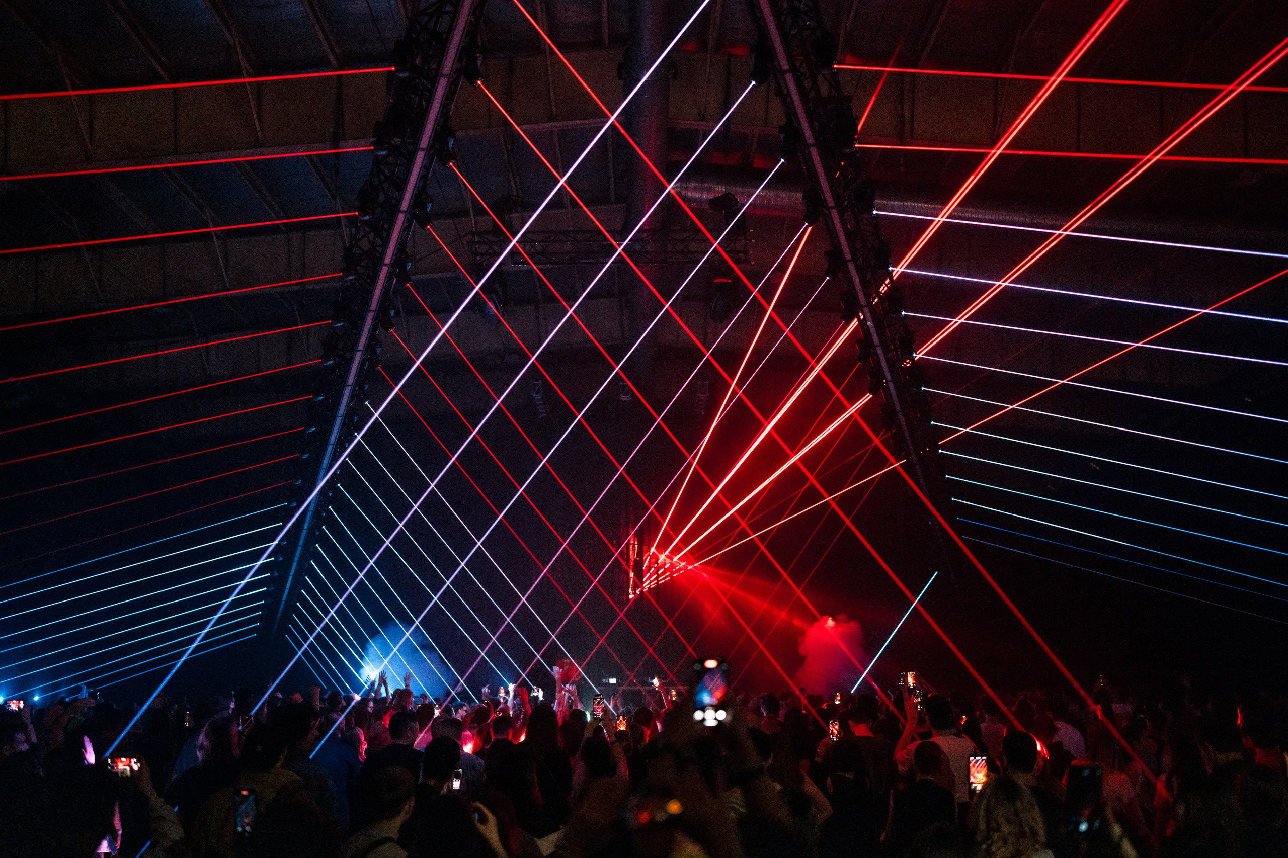 NUR 2025. @tomrus: Рустам Шагиморданов — фотограф