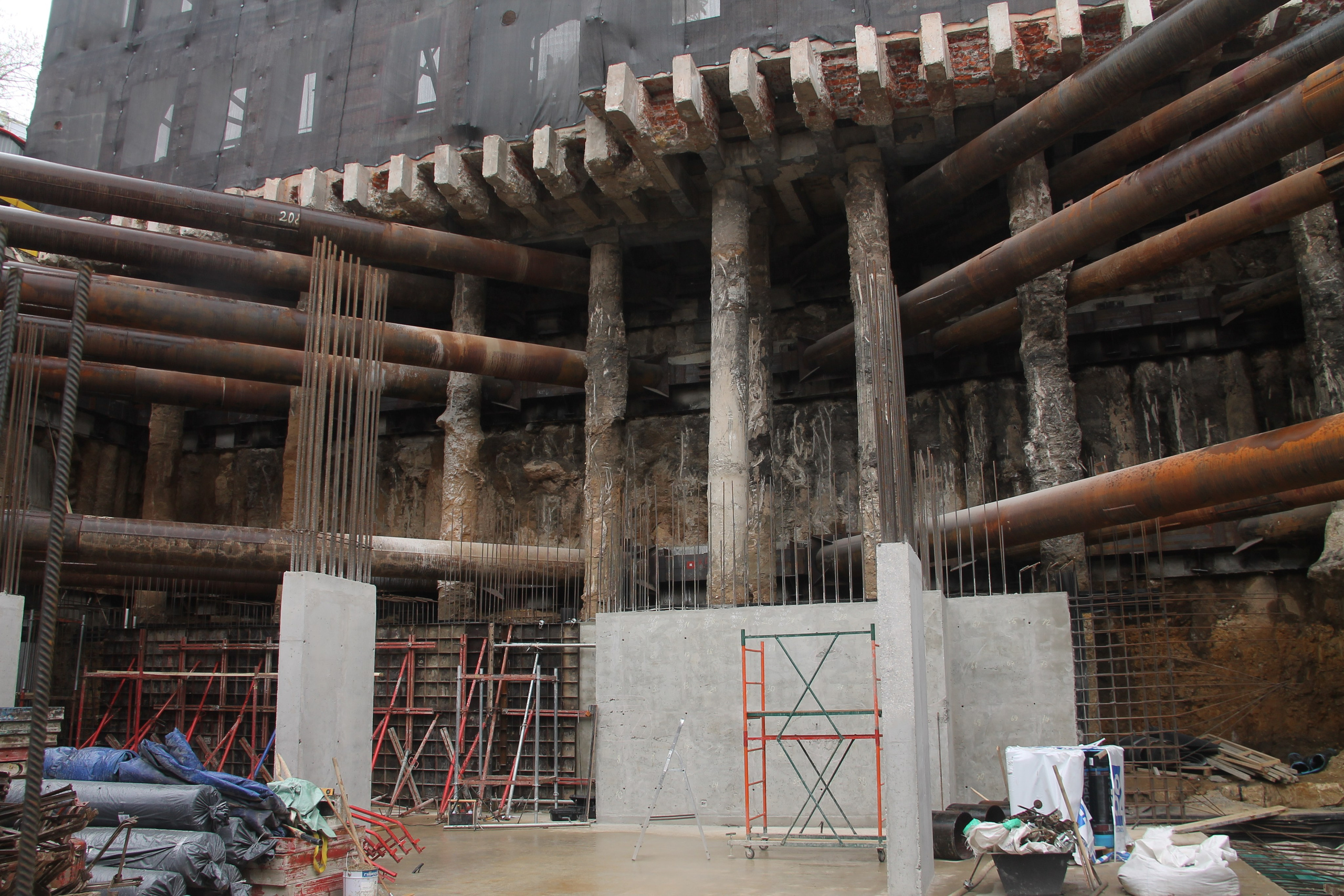 Projects. Ultrasonic Pulse Echo and GPR inspection of concrete and reinforced concrete structures