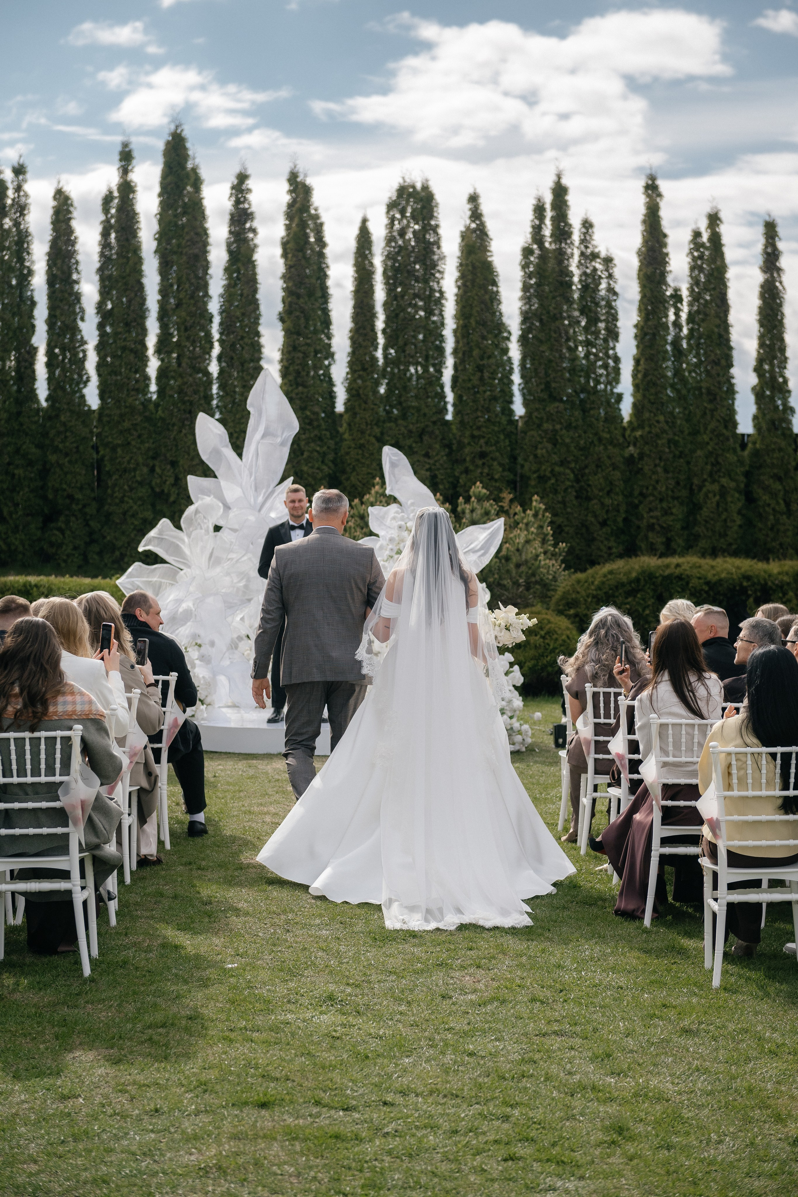 Wedding day of Valeria and Vladislav. Wedding PHOTOGRAPHER Andrew Vnukov