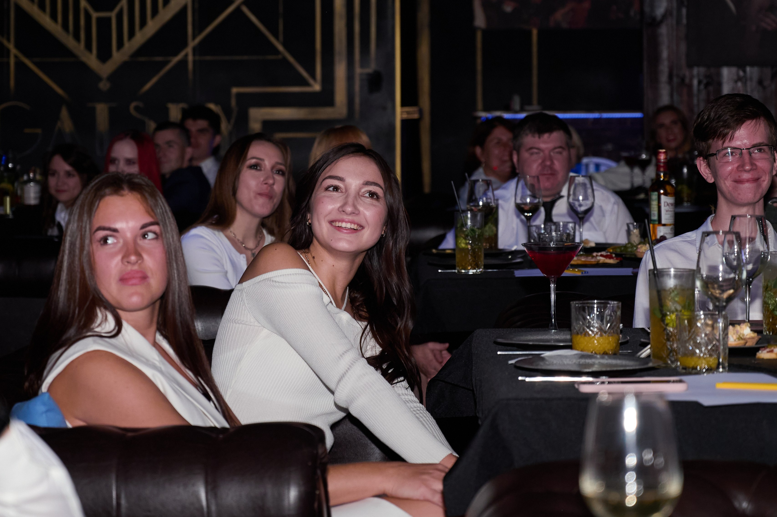 Торжества (юбилеи, корпоративные мероприятия). Выпускные Альбомы в Нижнем Новгороде