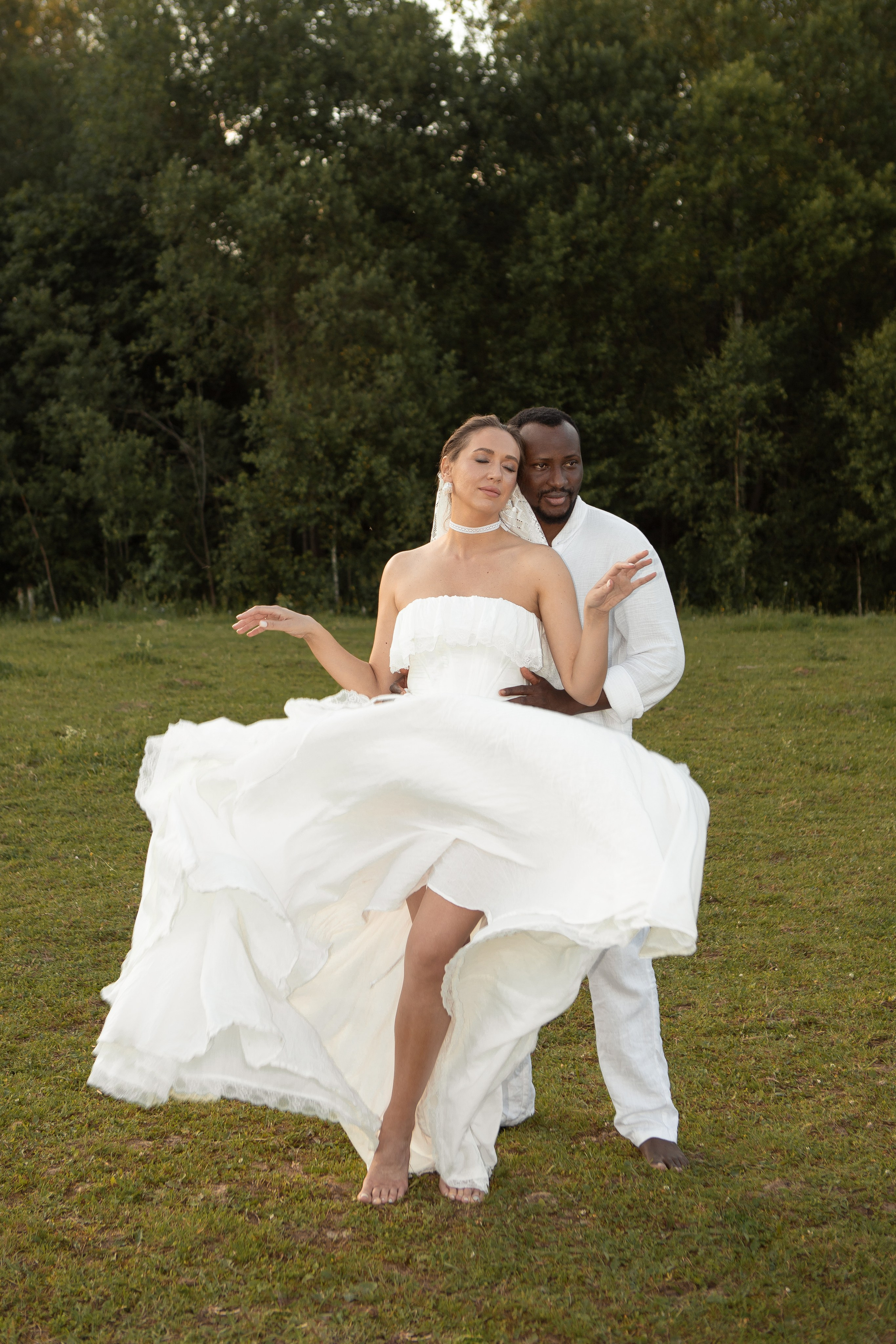 Необычная свадебная фотосессия в Москве с лошадьми