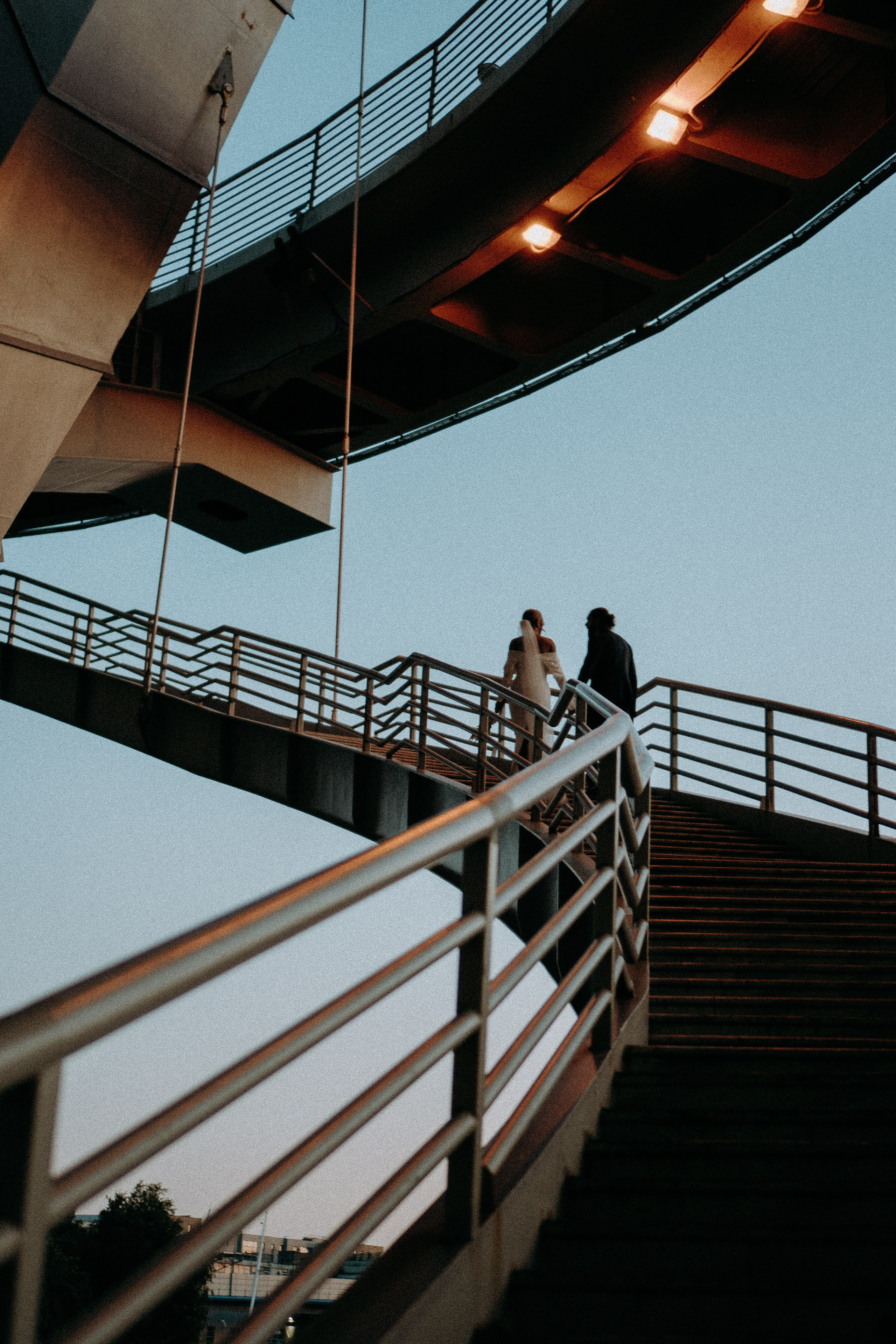 СВАДЕБНАЯ СЬЕМКА ВОЗЛЕ МСОТА БЕТАНКУРА НА КАБРИОЛЕТЕ. Профессиональный фотограф, Санкт-Петербург — Виктория Богомолова