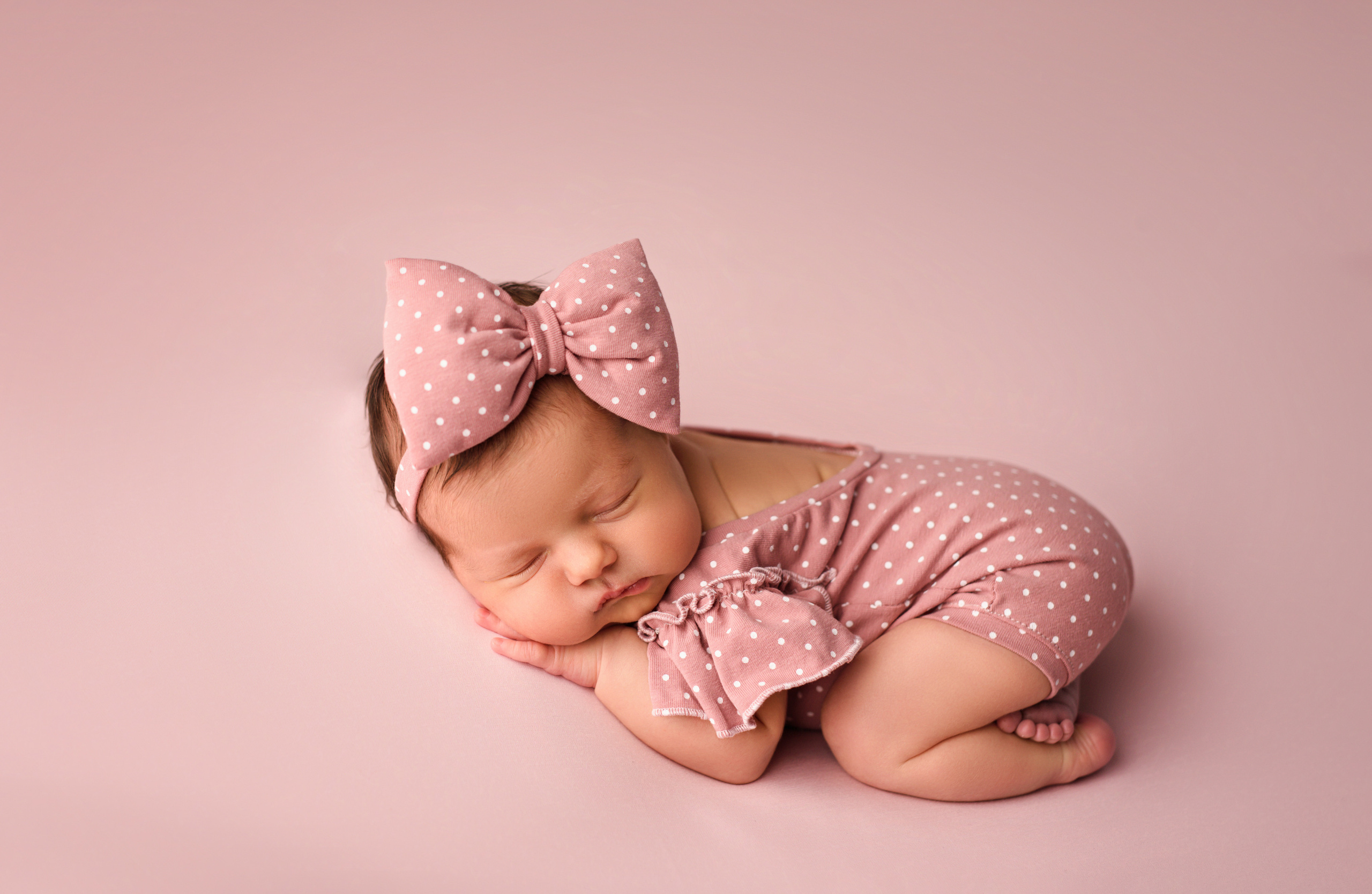 Фотограф новорождённых в Саратове Анна Морарь