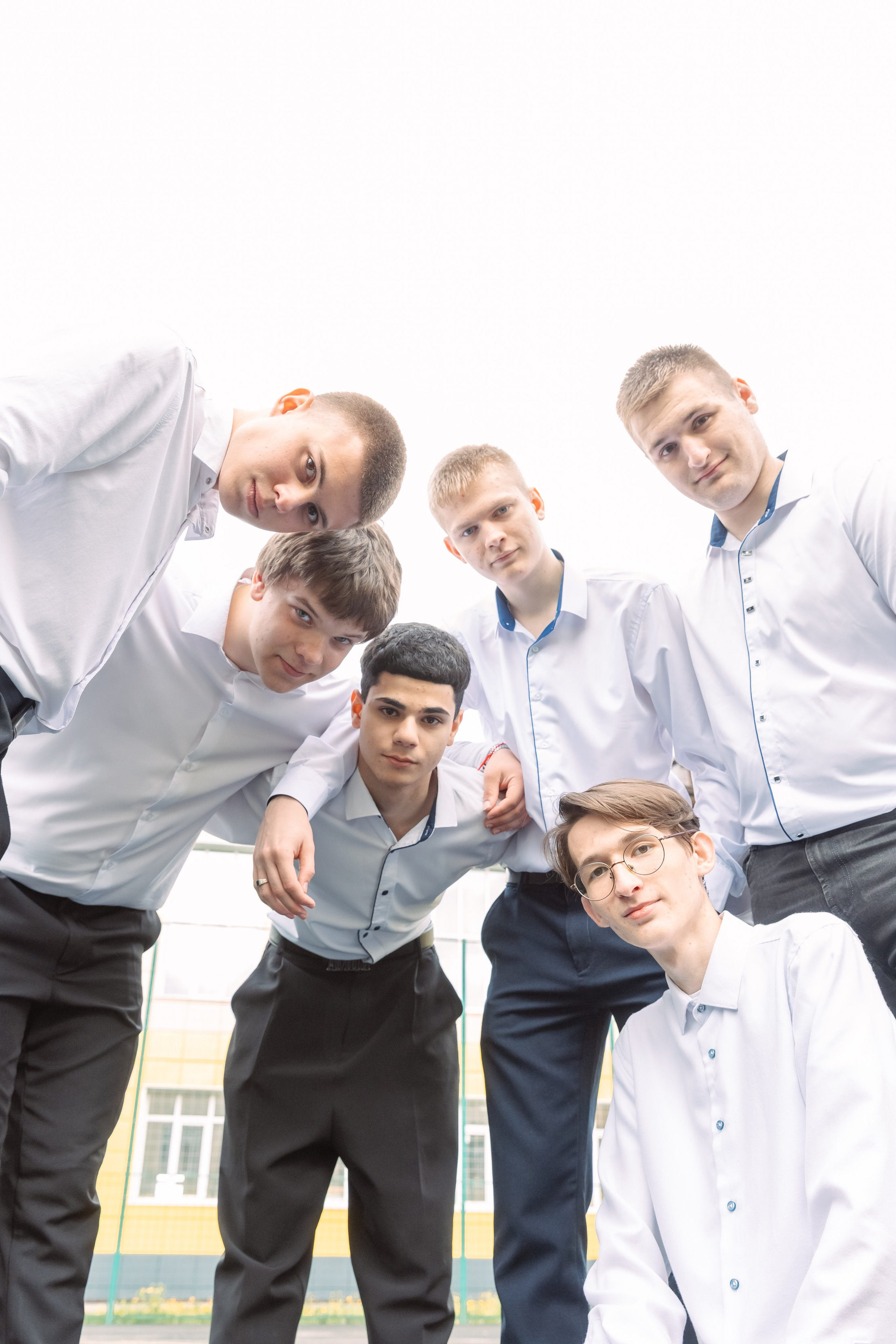 Позирование группы. Выпускные альбомы для детского сада и школы