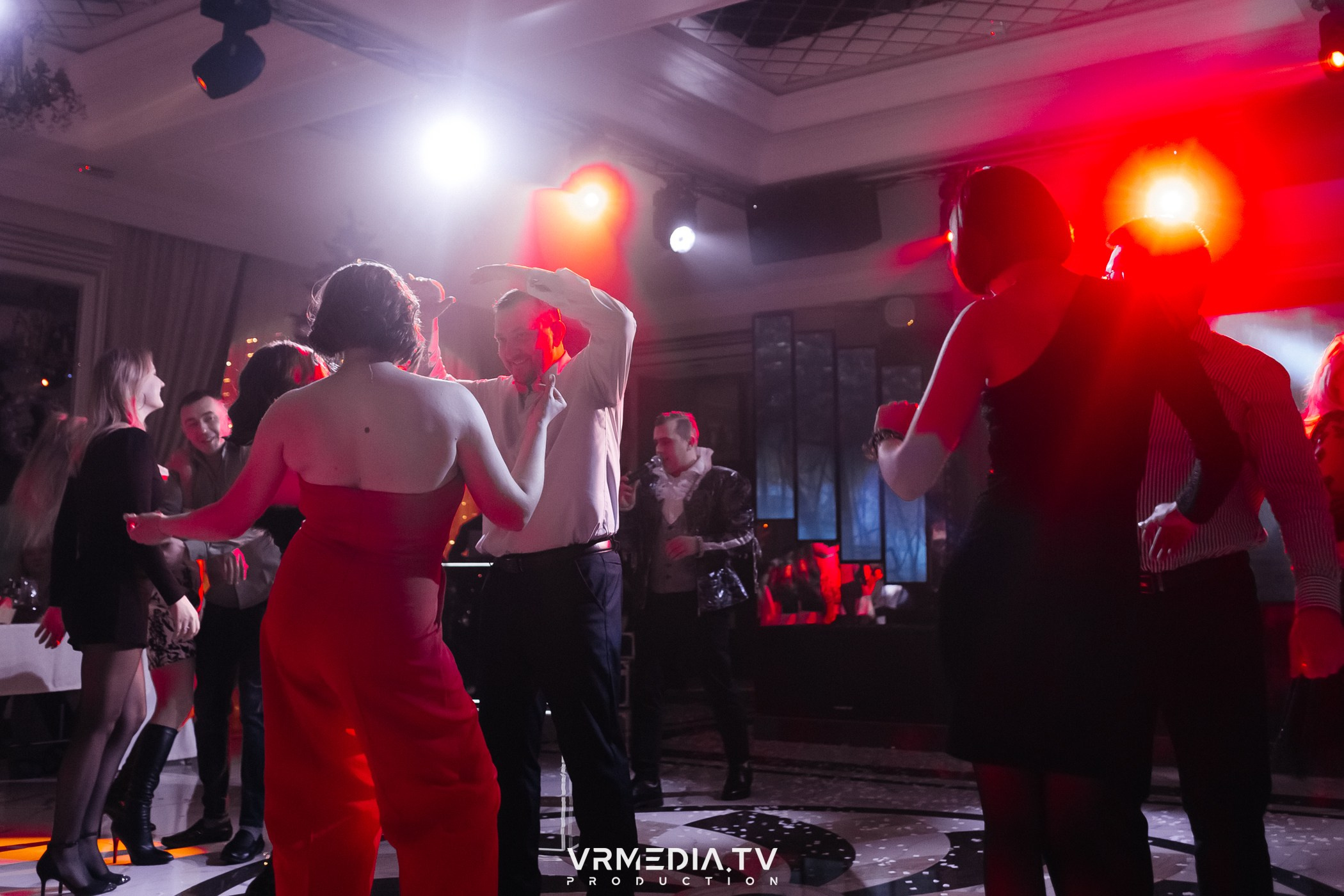 Новогодний вечер в ресторане «Лазурный Берег»