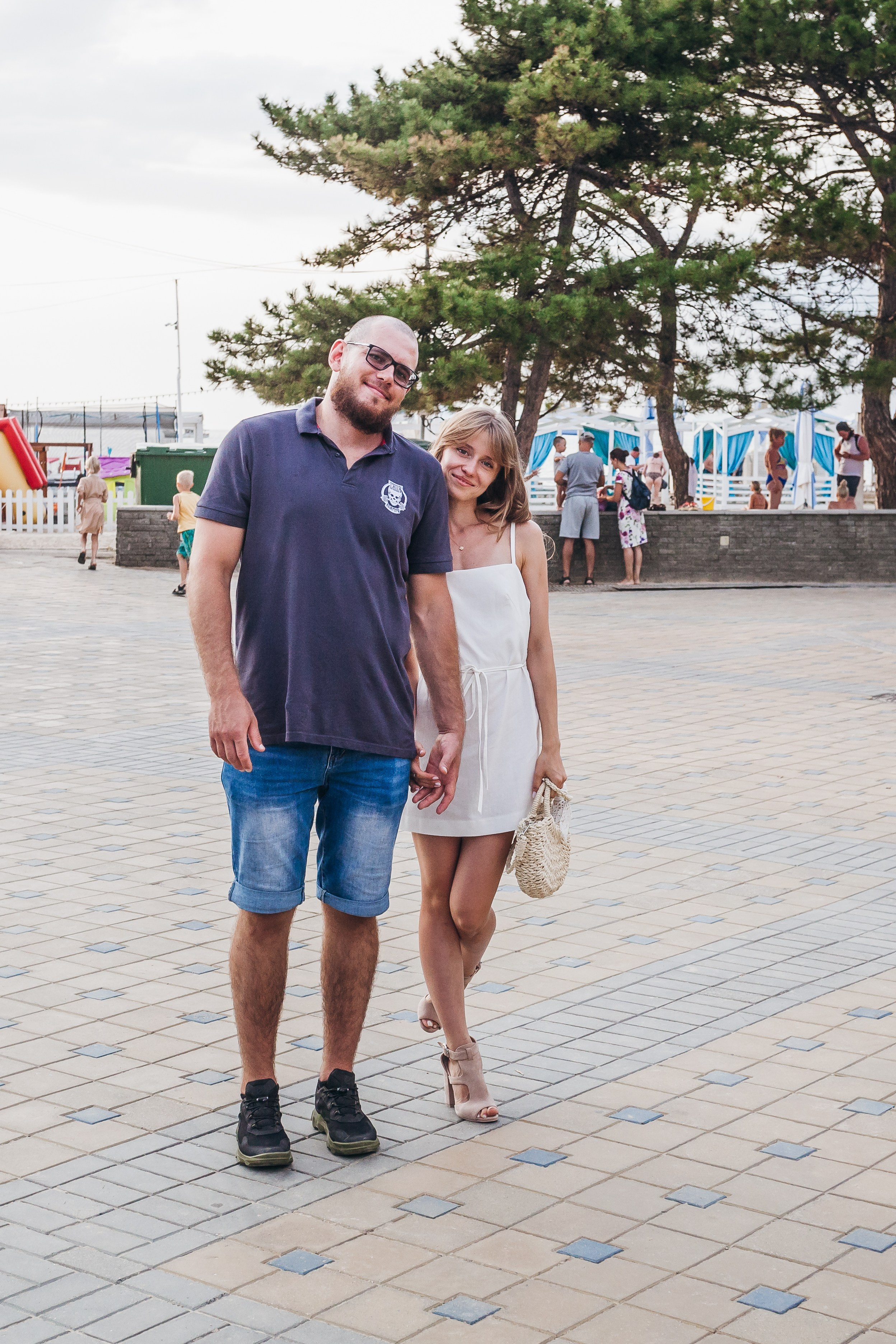 День рождение в уютном ресторане. Фотограф Денис Денисов