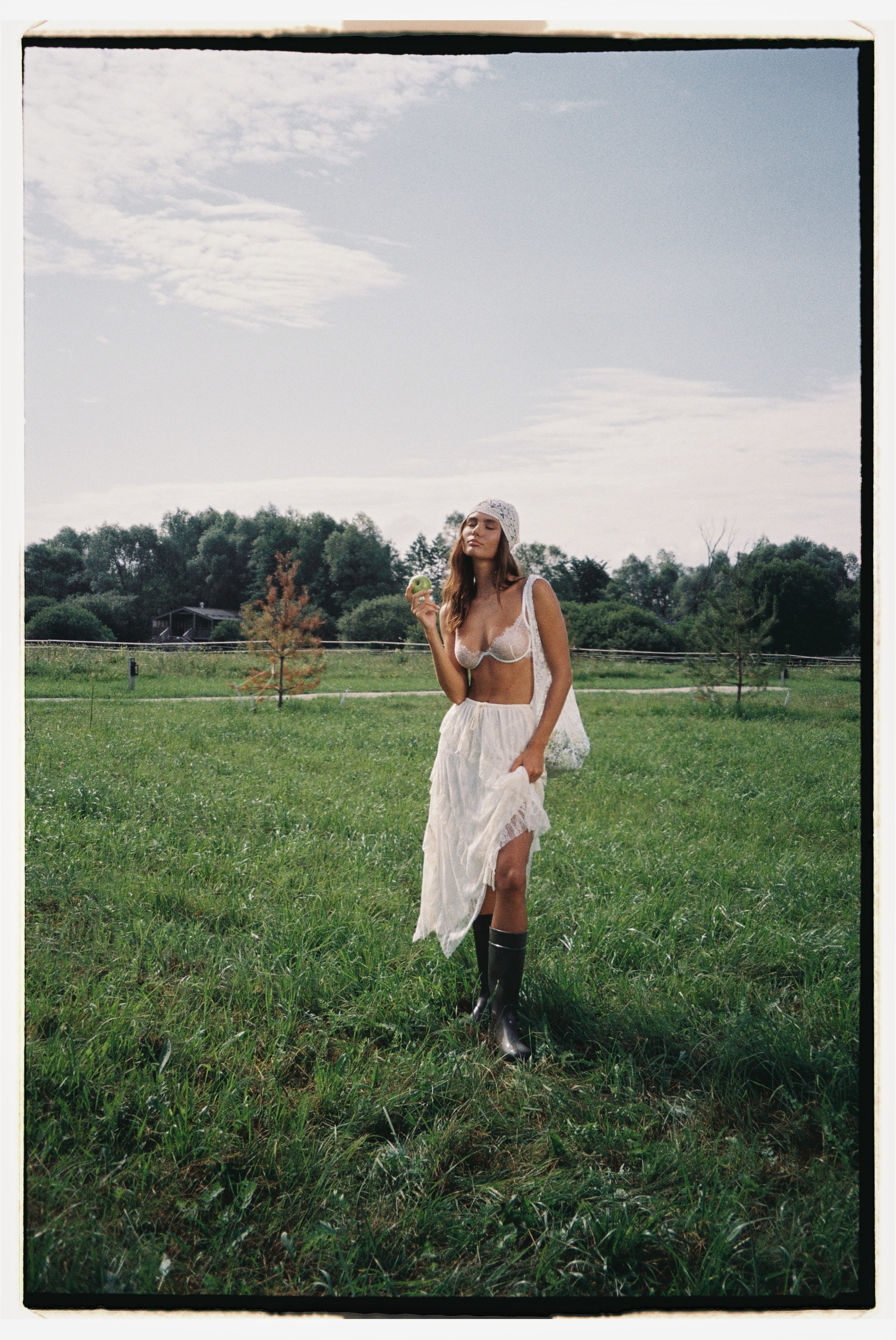 FILM FOR DELARISE | SUMMER CAMPAIGN. Главная