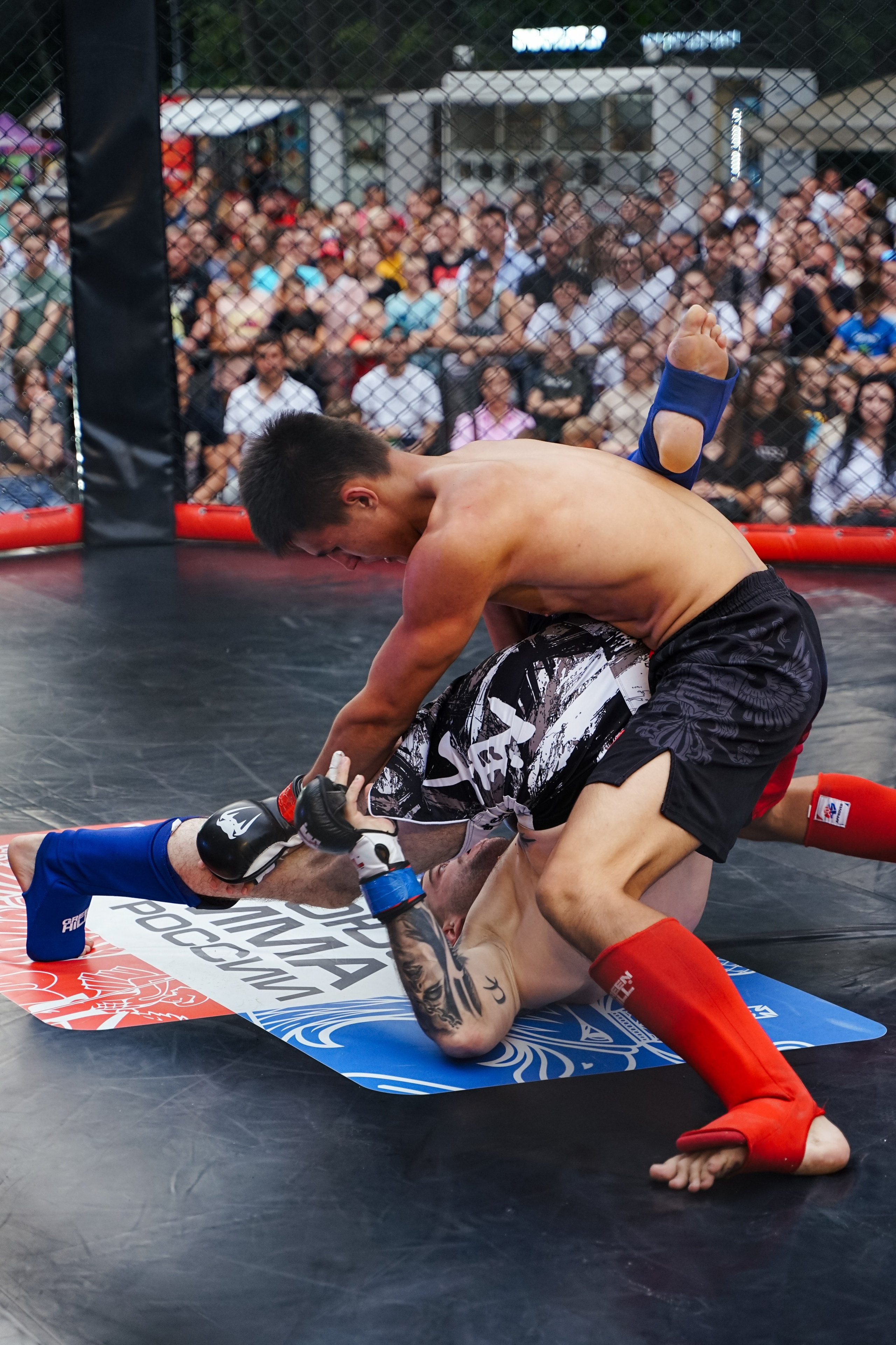 Вечер боев в ЦПКиО. Фотограф Надежда Погребняк | Рязань | Москва