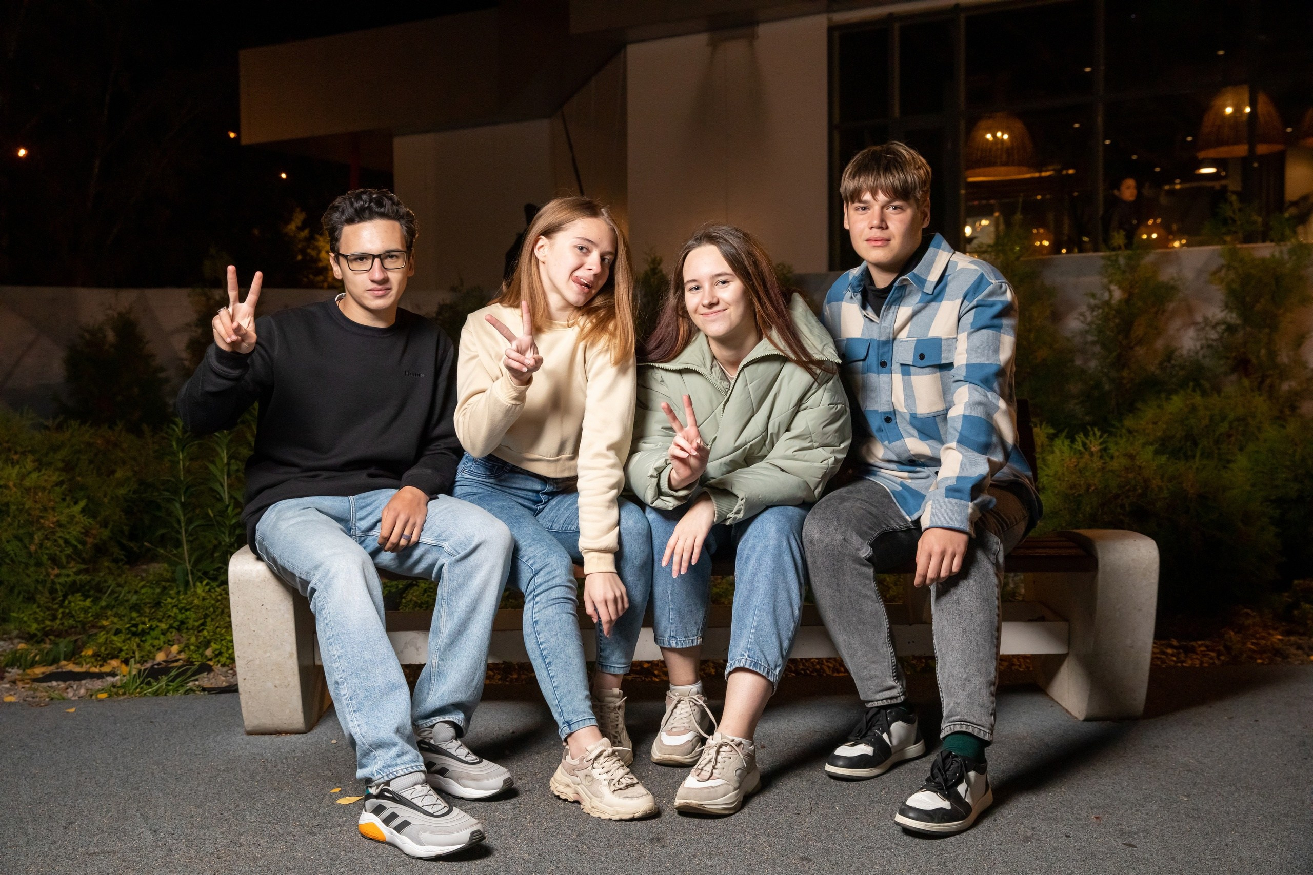 Фотосъемка на улице, в парке для школьников 9-х и 11-х классов. Выпускные альбомы Евгении Виноградовой г. Липецк