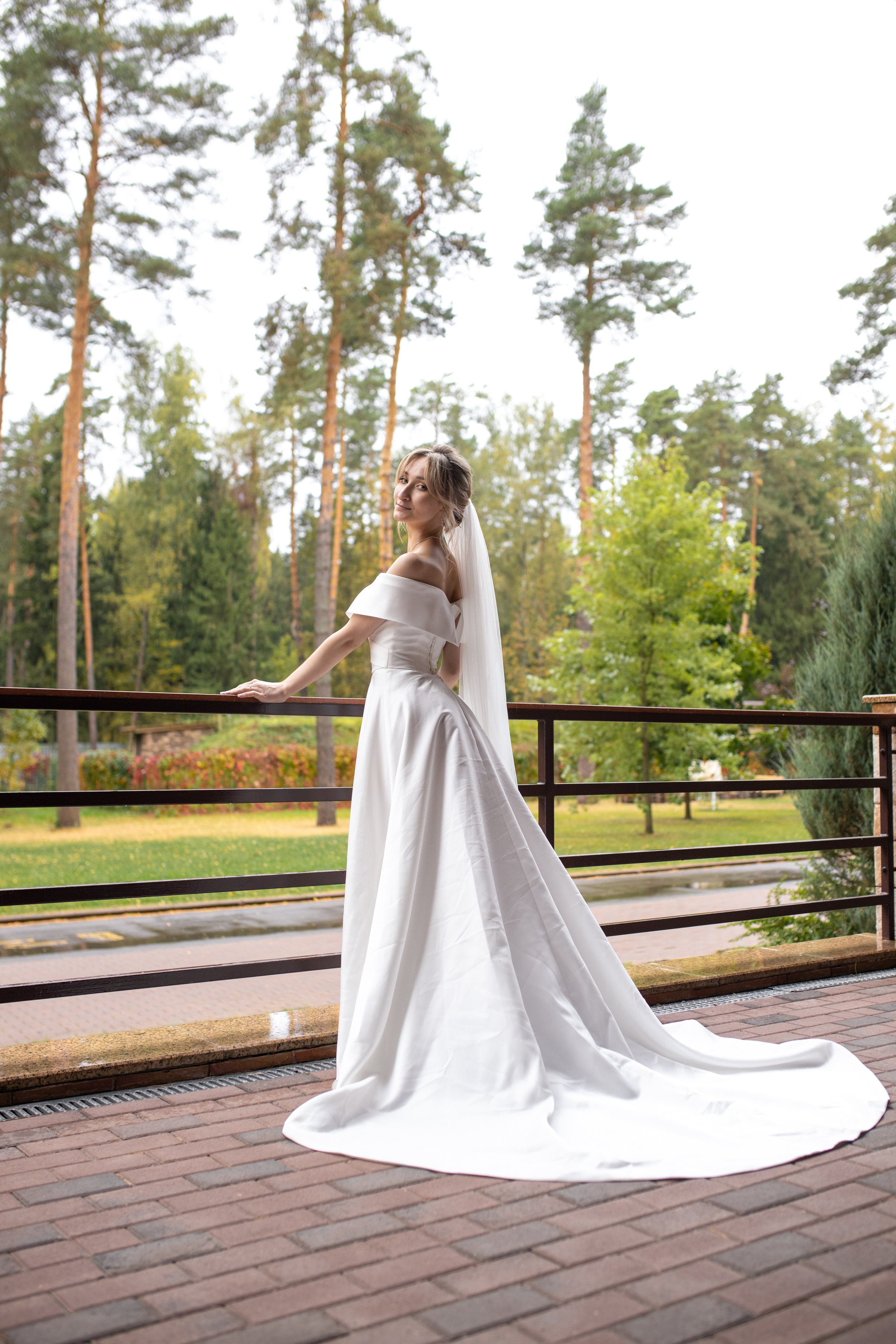 Свадебная фотосессия в отеле Ареал. Фотограф в Железнодорожном и Балашихе