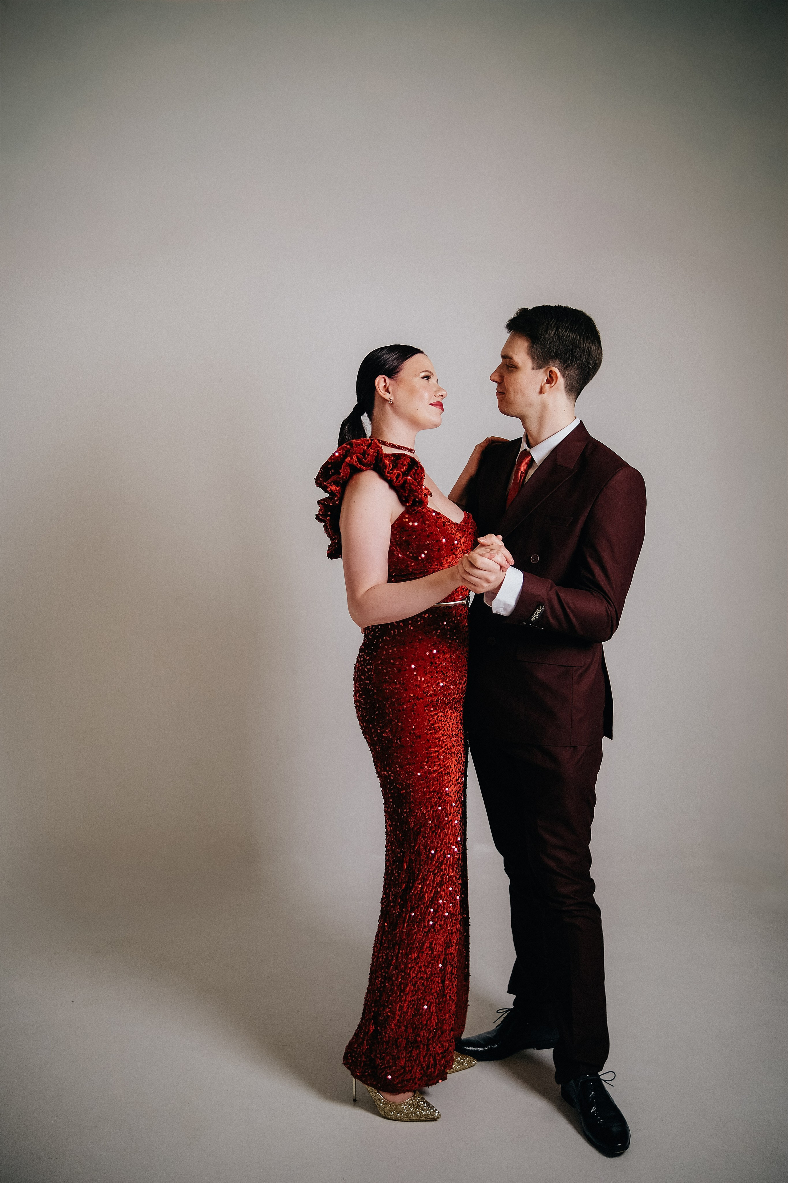 Галя & Влад. Phdkvmr.ru