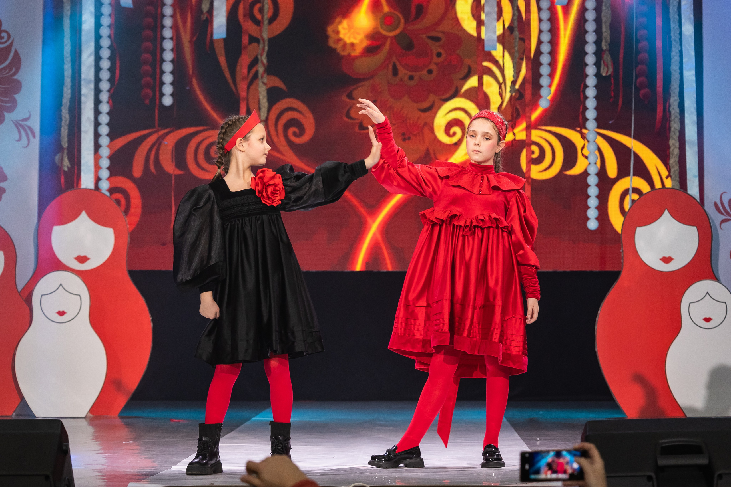 Показ Happy Kids. Выпускные альбомы во Владивостоке