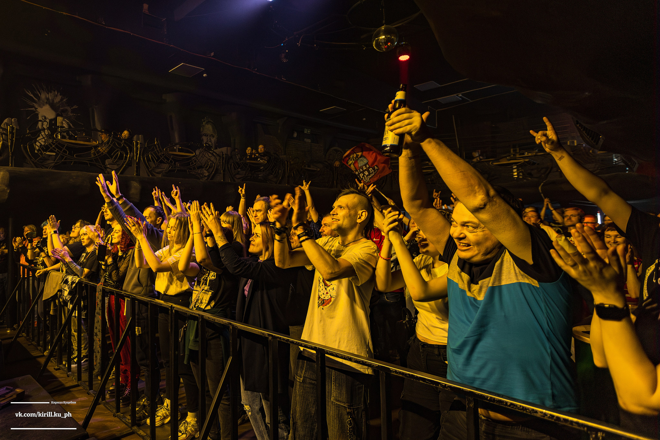 Концерт группы Бригадный подряд в клубе Нирвана, Екатеринбург. Репортажный фотограф Екатеринбург | Яркий, качественный репортаж | Концерты, клубы, репортаж, праздники, корпоративы