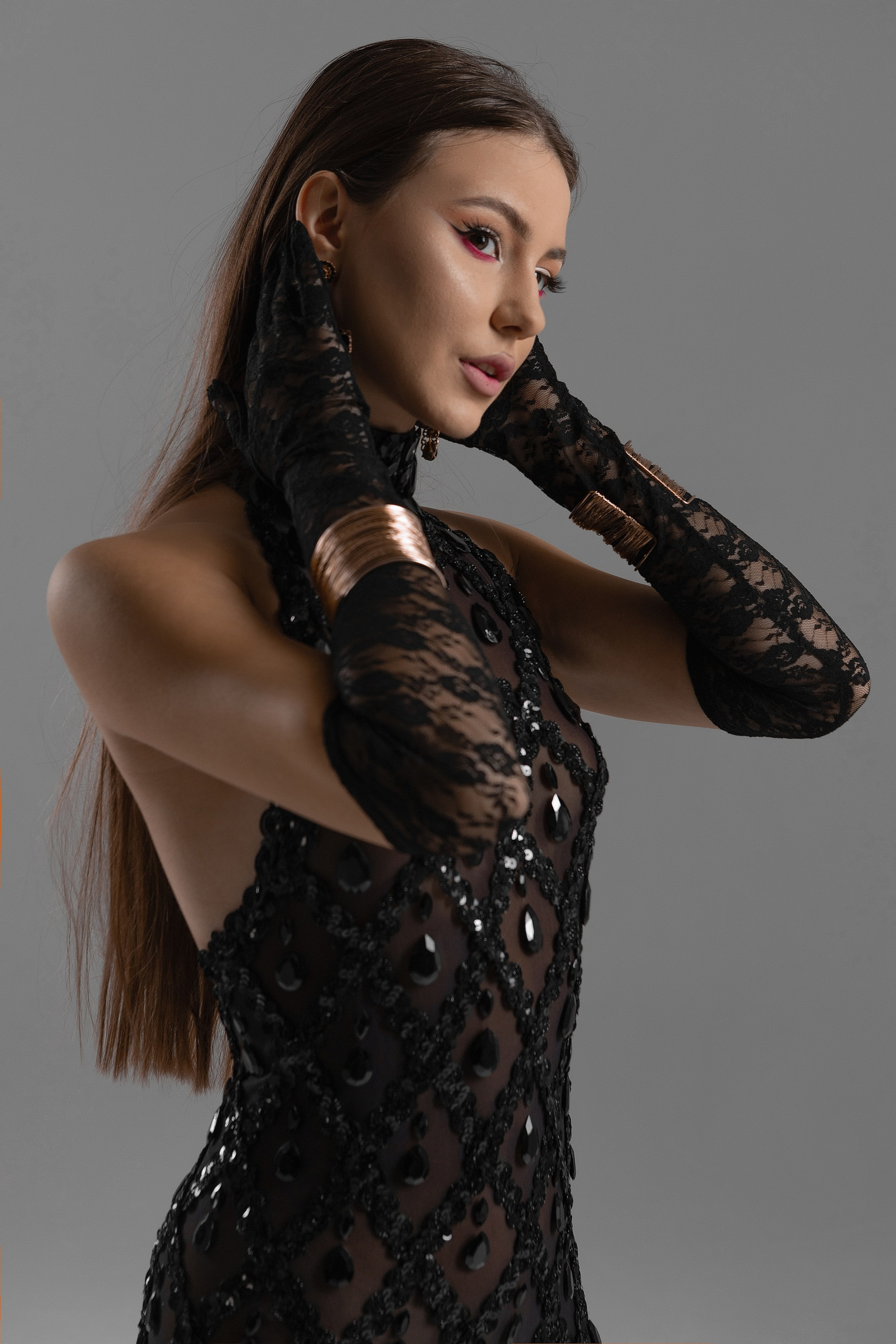 Студийные съемки. Фотограф САРАТОВ