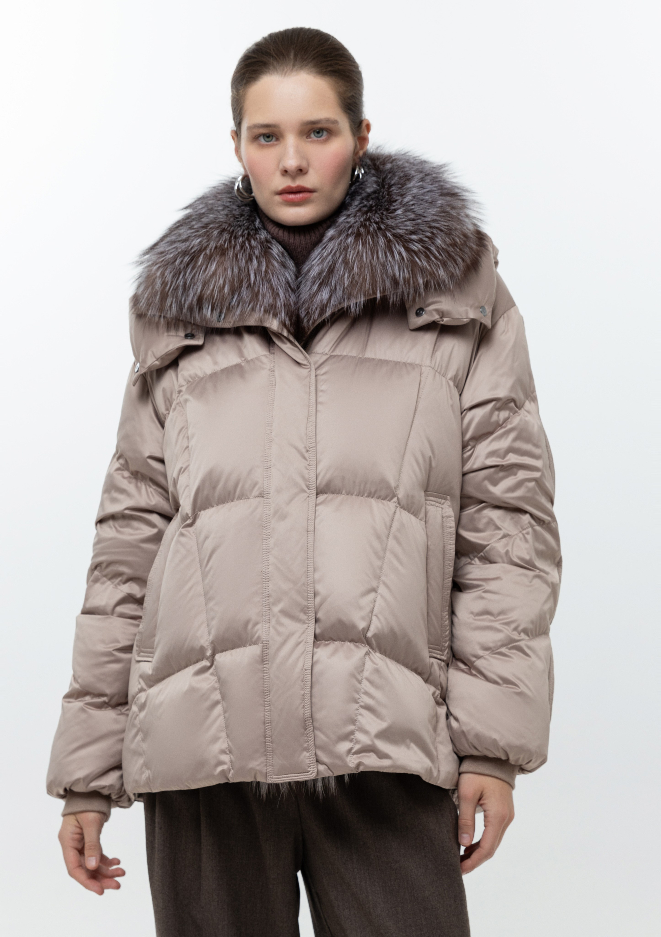 Каталог. Верхняя одежда + трикотаж бренда. 4ч,. Визажист для брендов, Фэшн продюсер Олеся Глушкова