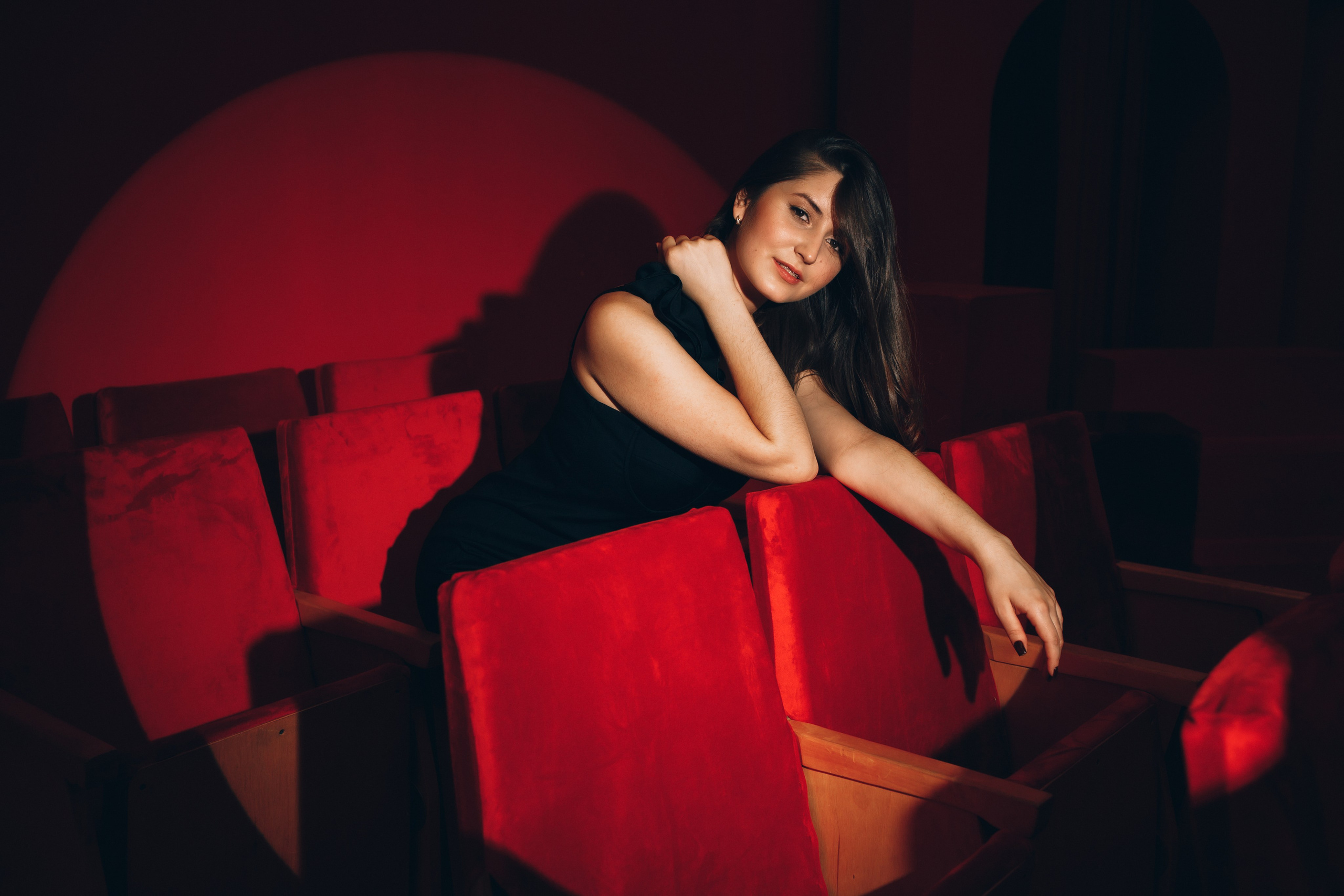 Женский портрет для тебя и твоего дела. Профессиональный фотограф в Санкт-Петербурге Александр Волосенцев