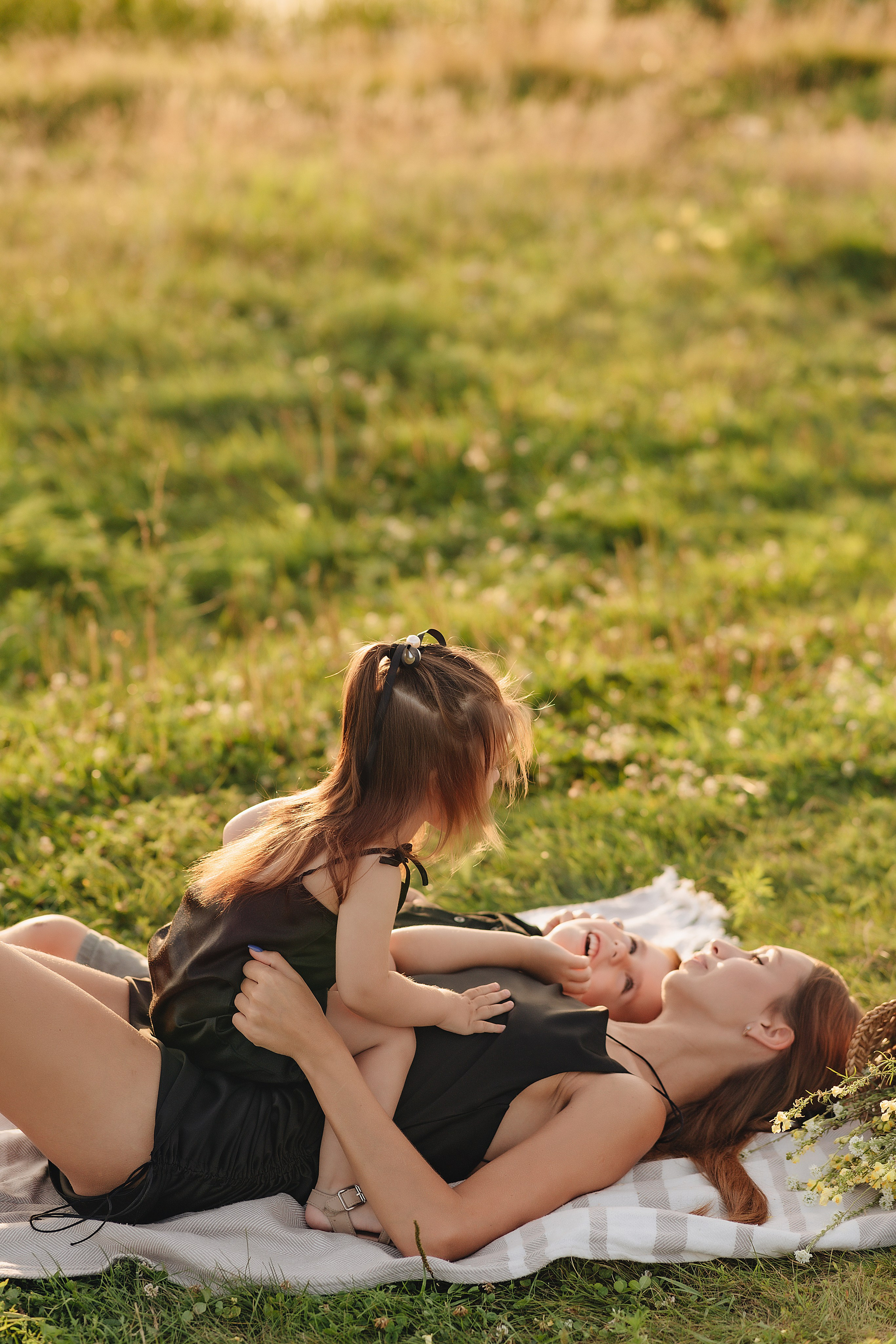 Юлия, Арина и Артём. Фотограф Карина Шмулёва. Воронеж и область