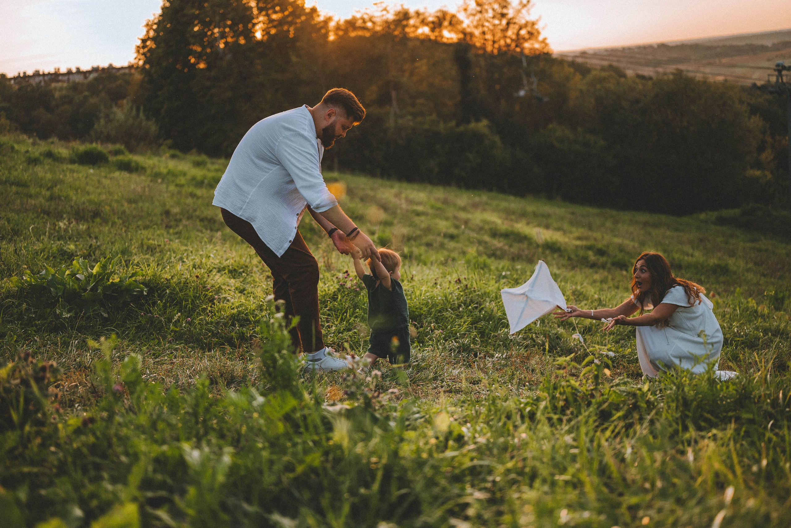 Лев с родителями на закате. Фотограф Кристина Пархоменко