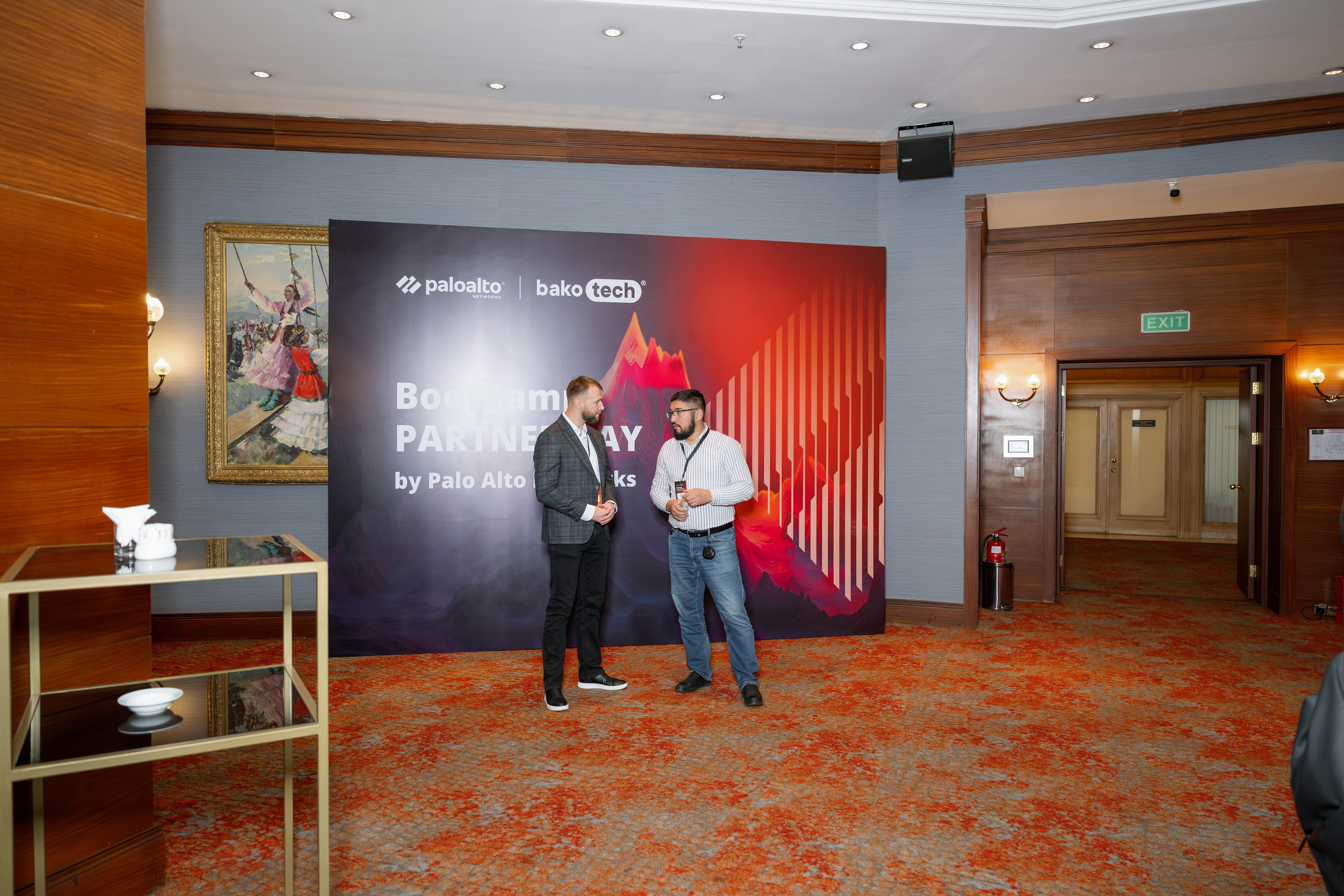 BakoTech&PaloAlto. Фотограф в Алматы — Алексей Коньков | Репортаж, свадьбы, портреты