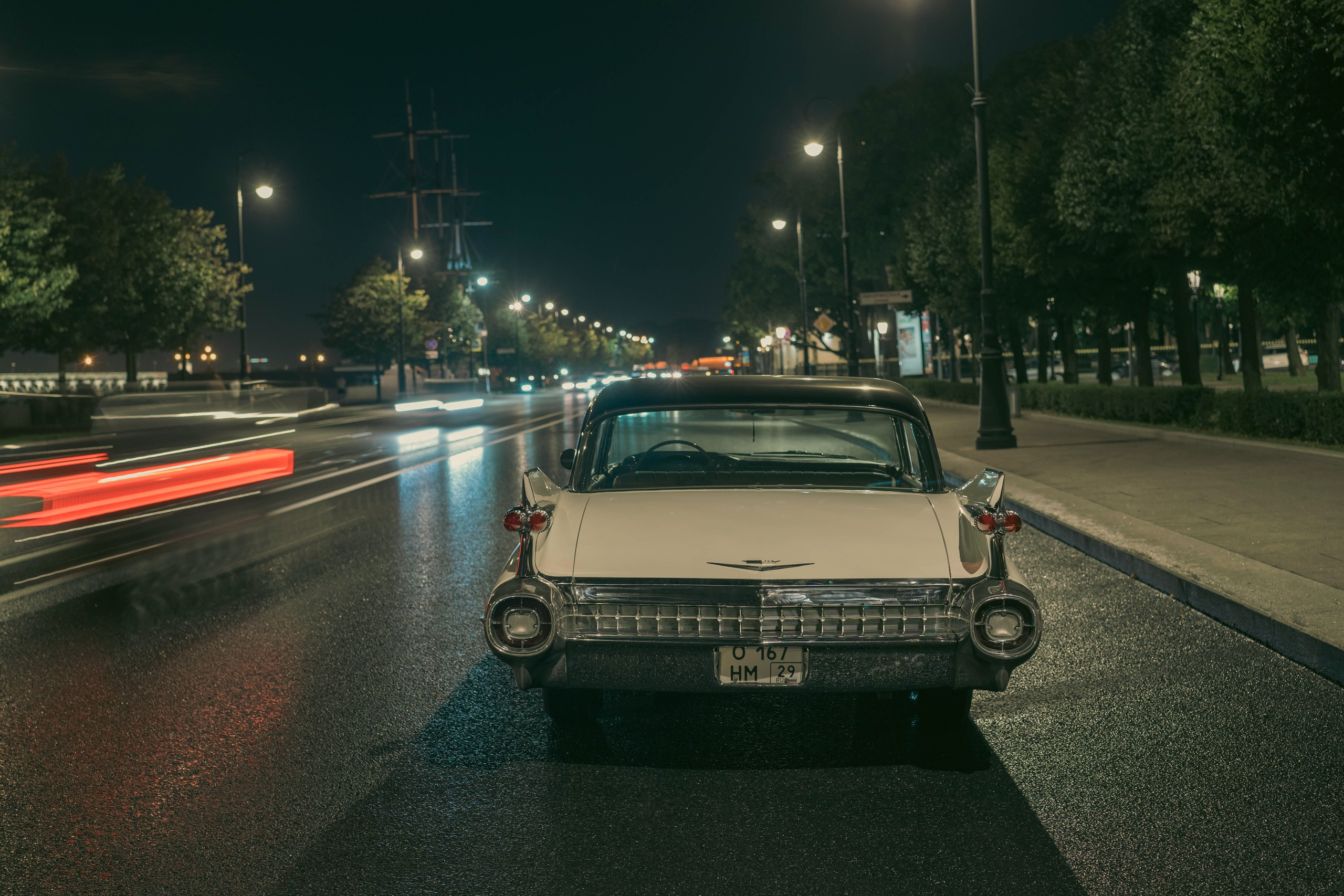 Cadillac Deville. Автомобильный фотограф Антон Цырулев