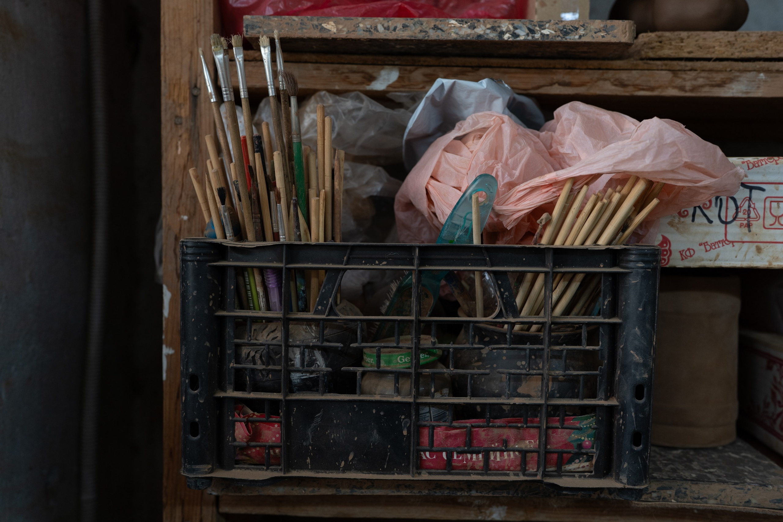 Clay and smoke. Liidia Dubinina. Documentary Photographer
